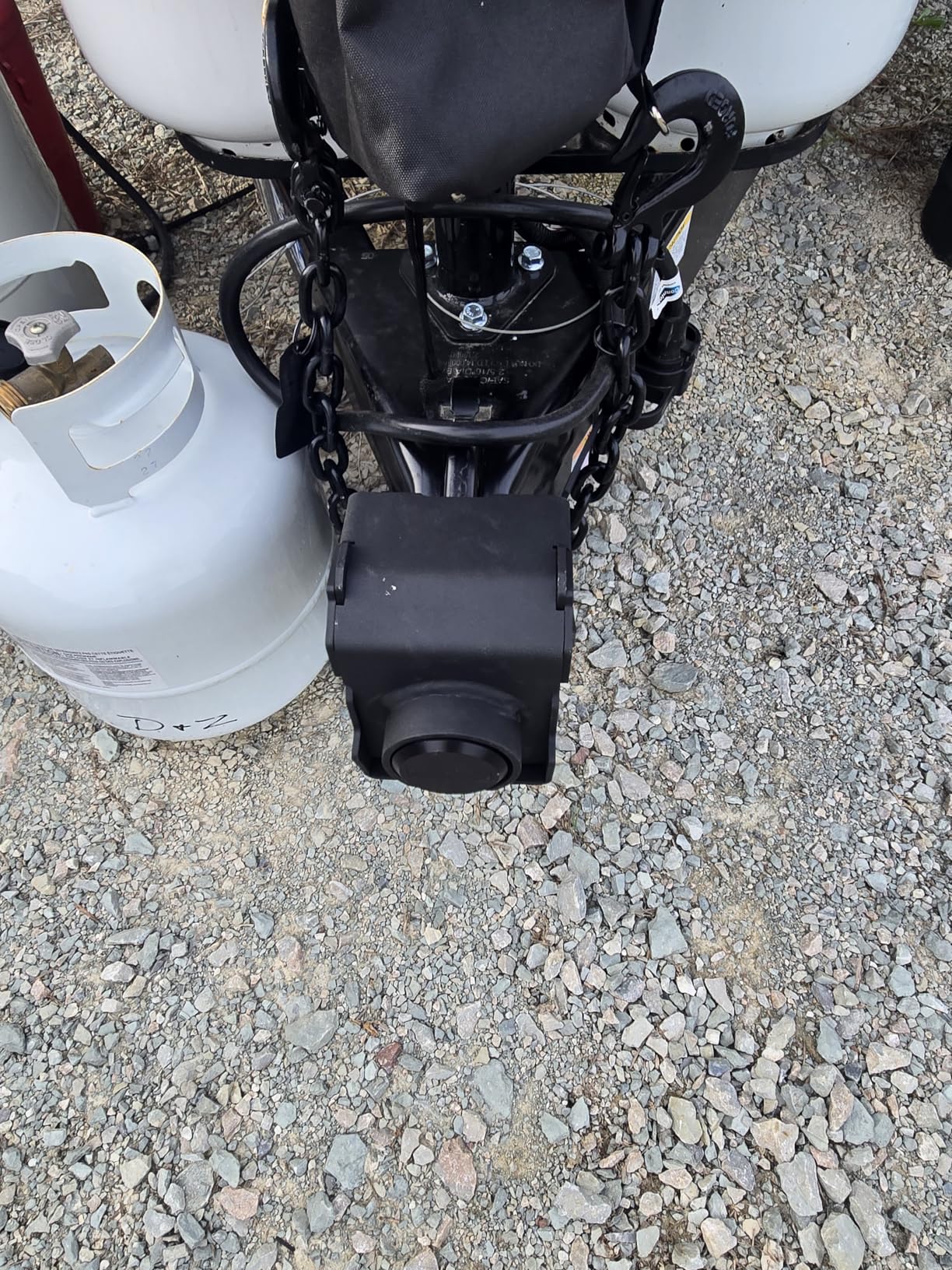 Proven Industries Model 2516 Heavy-Duty Trailer Coupler Lock for 2 5/16 Couplers - RV & Trailer Anti-Theft Lock, Made in USA customer photo 2