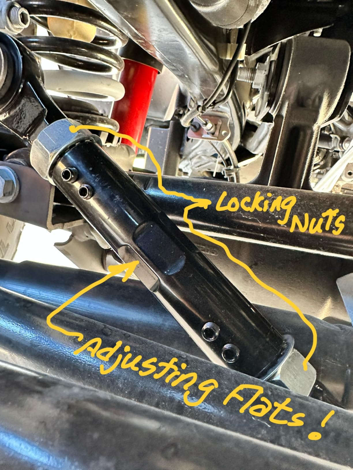 Adjustable Front Track Bar for 0-4