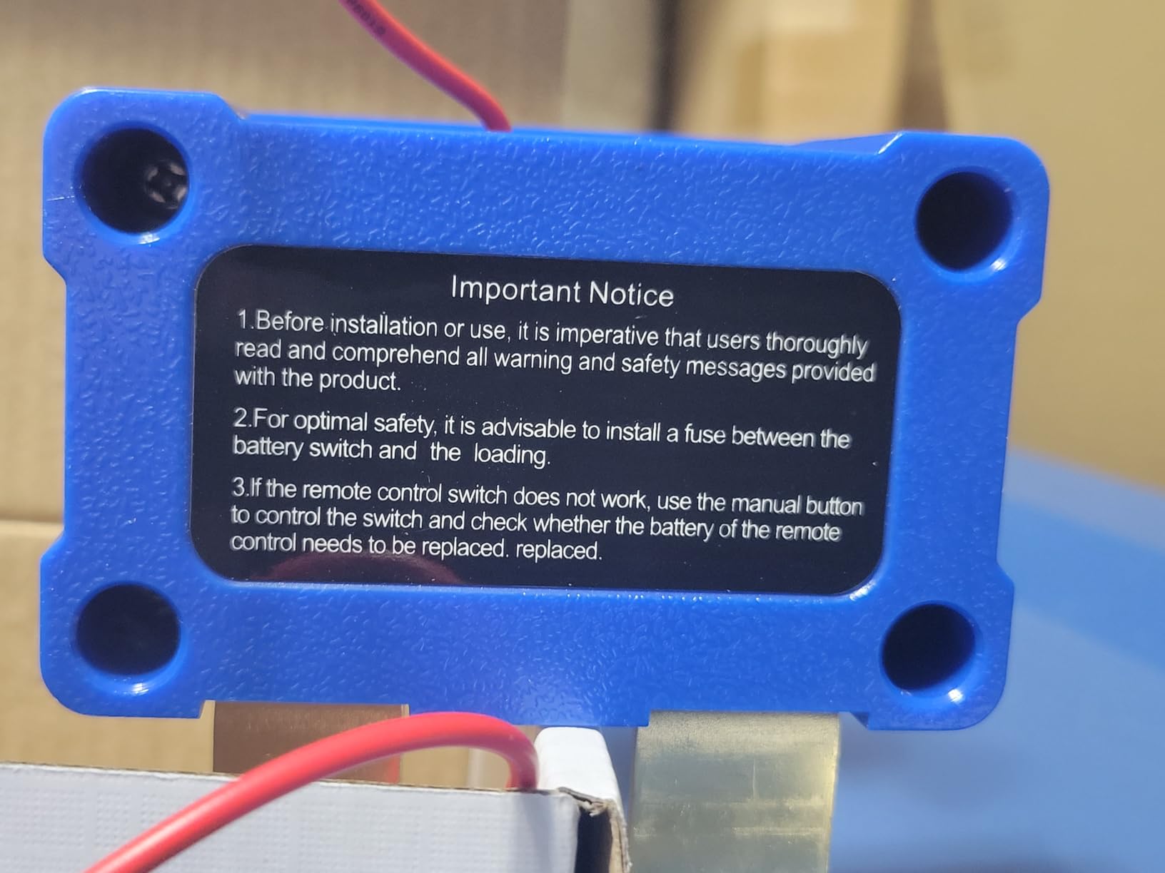 Battery Kill Switch for Car,Remote Battery Disconnect Switch 12V/24V 140A with LED Voltmeter,Battery Cut Off Kill Switch for Car Anti-Theft & Battery Drain Protection,for Vehicle Battery Up to 100AH customer photo 1