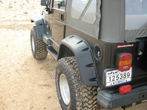 Bushwacker Pocket/Rivet Style Front & Rear Fender Flares | 4-Piece Set, Black, Smooth Finish | 10908-07 | Fits 1997-2006 Jeep Wrangler TJ; 2004-2006 Jeep Wrangler LJ customer photo 2