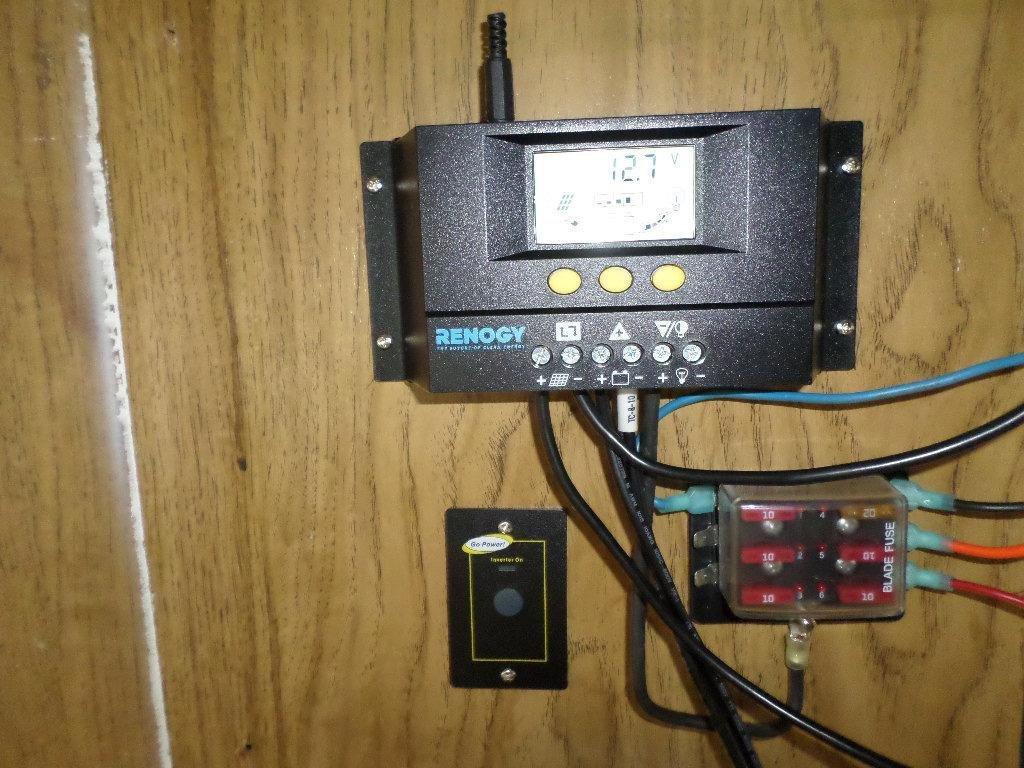 Go Power 3000 Watt Heavy-Duty Modified Pure Sine Wave Power Inverter, 12V to 120V AC, Surge Capacity - 4 AC Outlets for Running Multiple Appliances for RVs, Boats, Trucks, and Home Backup customer photo 1
