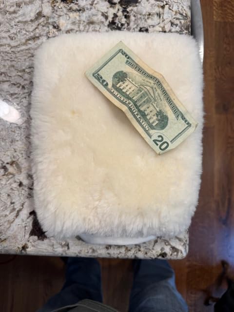 Pure 100% Lambswool Wash Mitt customer photo 1