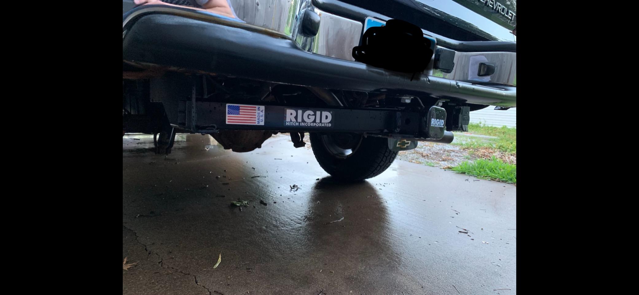 Rigid Hitch Class 4 Trailer Hitch (R3-0860) 1999-2013 Chevrolet Silverado and GMC Sierra Pickups with Factory OEM Bumper and Brackets customer photo 2
