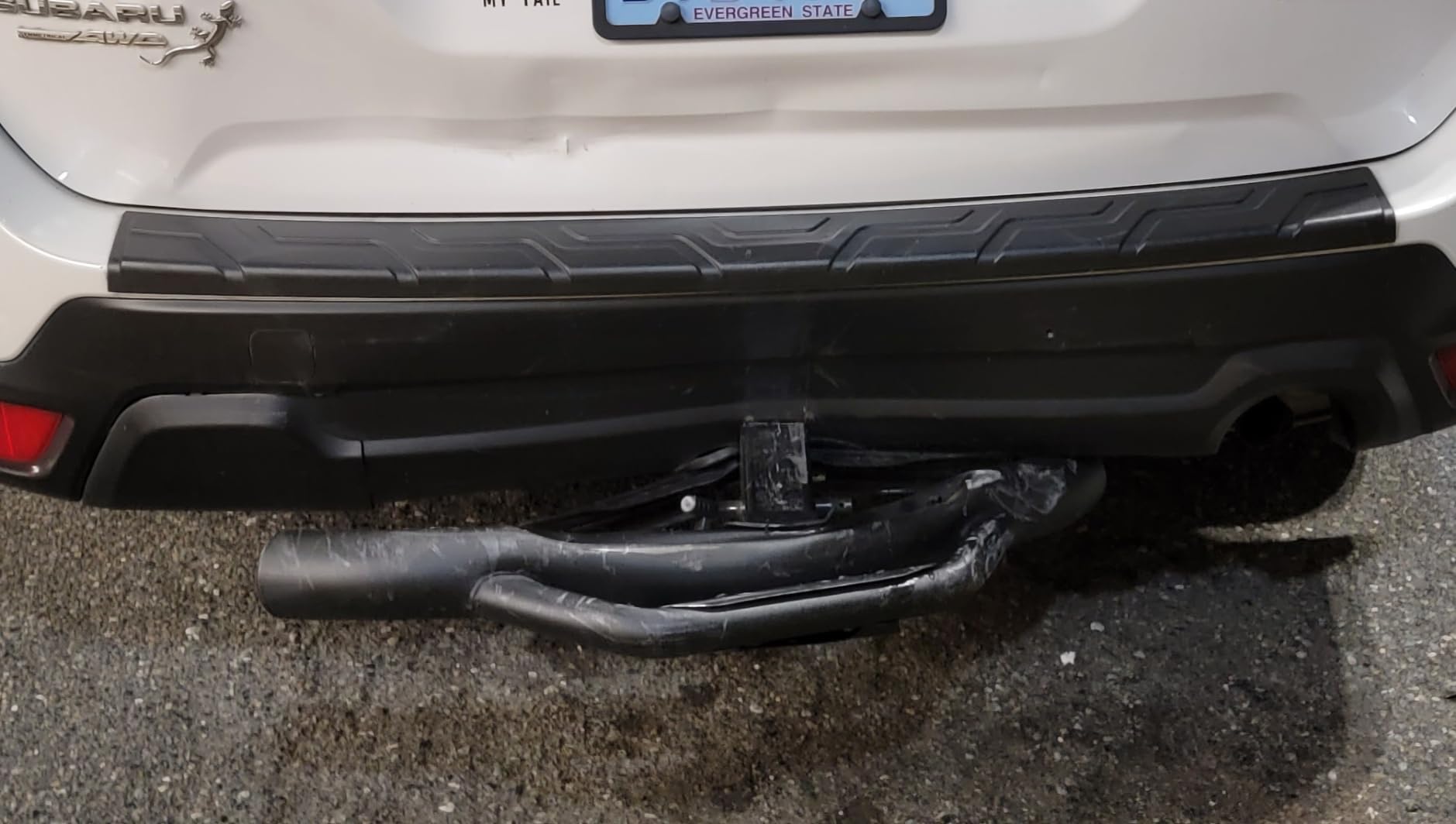 Go Rhino Dominator Hitch Step | 36