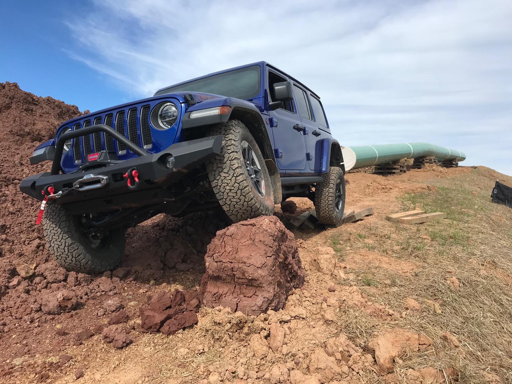 ZEON 12-S Platinum 12V Winch 12000 lb Capacity 80ft Spydura Synthetic Rope Hawse Fairlead Advanced Wireless Remote w/Clutch IP68 Waterproof Heavy Duty for Trucks, Jeeps, SUVs & Off-Road customer photo 1