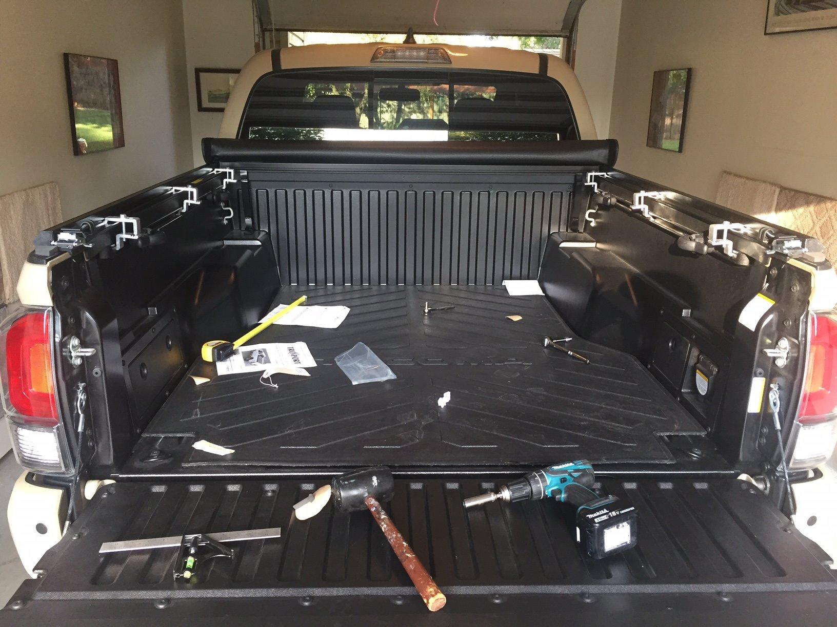 RealTruck TruXedo TruXport Soft Roll Up Truck Bed Tonneau Cover | 256001 | Fits 2016-2023 Toyota Tacoma (Excludes Trail Special Edition Storage Boxes) 5' 1