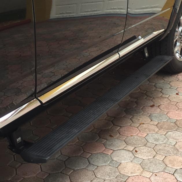 RealTruck AMP Research PowerStep Plug-N-Play Retractable Electric Truck Steps with LED Step Lights | Fits 2016 - 2017 RAM 1500/2500/3500 | 76139-01A customer photo 2