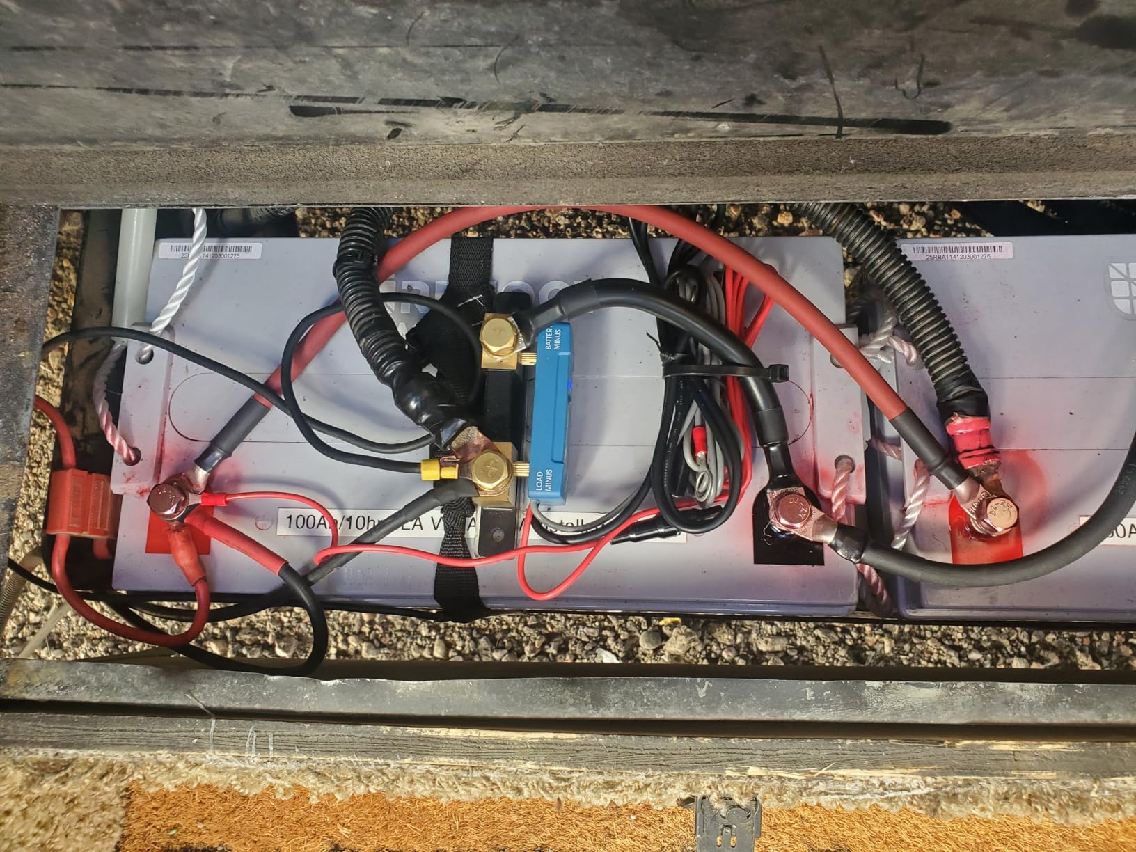Renogy Deep Cycle AGM 12 Volt 100Ah Battery customer photo 1