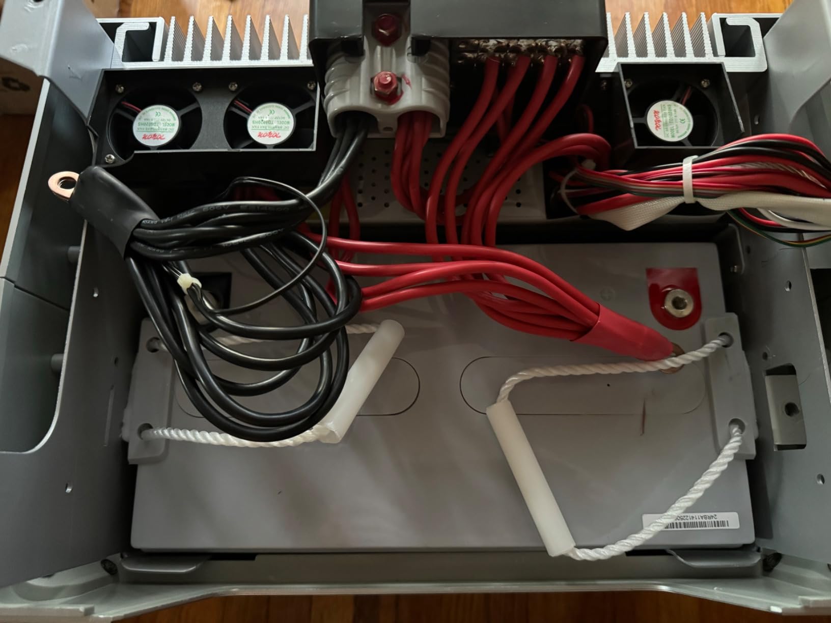 Renogy Deep Cycle AGM 12 Volt 100Ah Battery customer photo 2