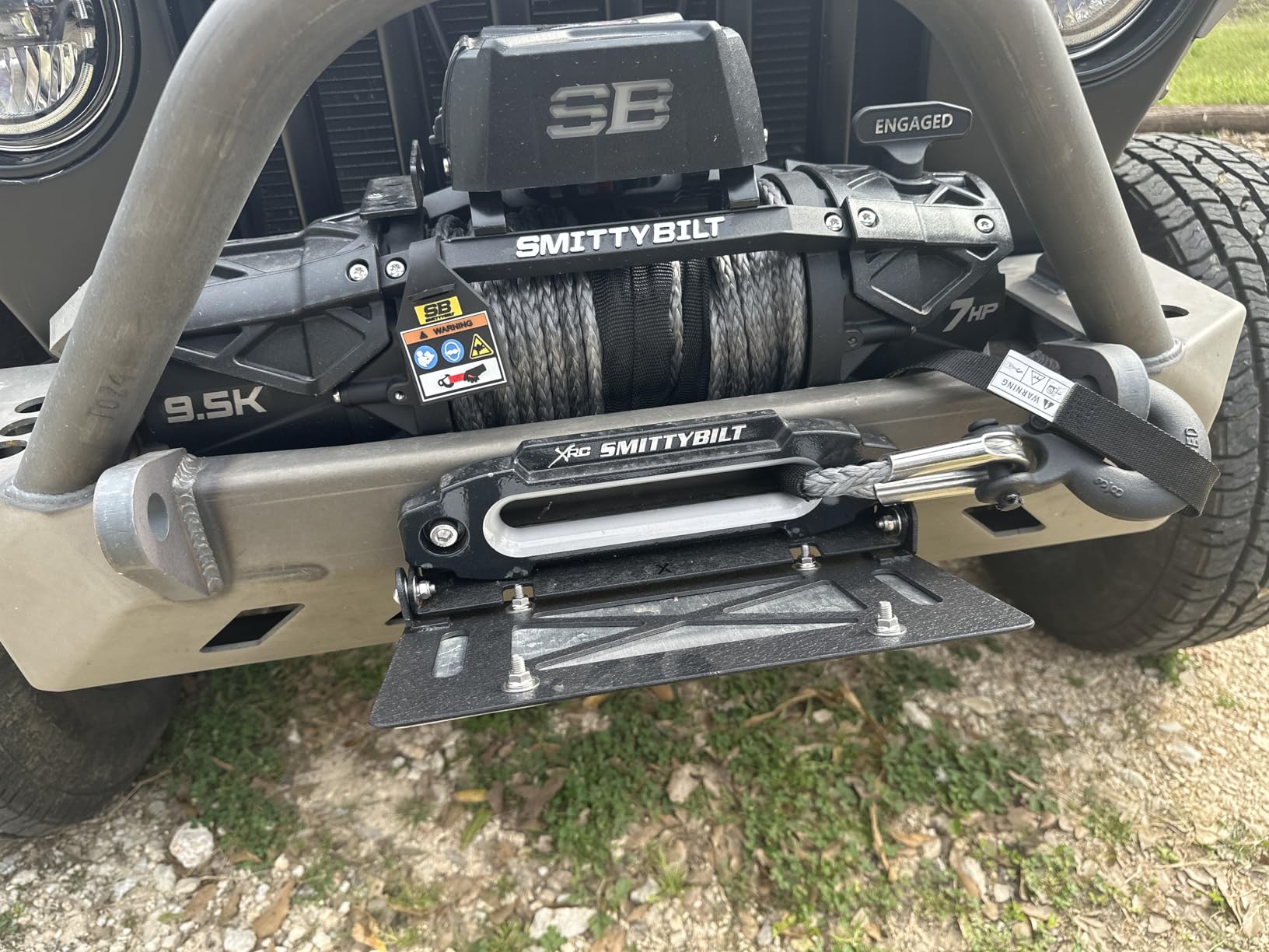 XRC Gen 3 9,500lb Comp Winch with Synthetic Rope - SB98695 customer photo 2