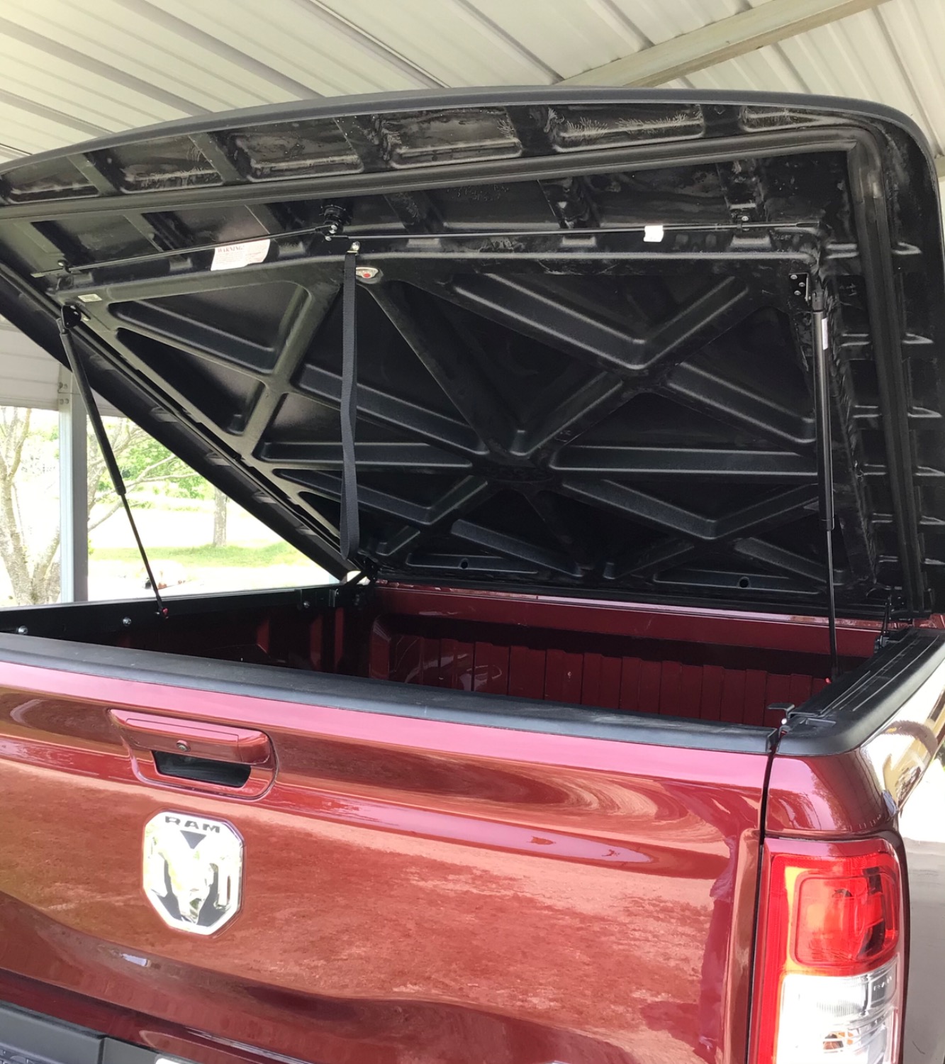 UnderCover Elite One-Piece Truck Bed Tonneau Cover | UC3098 | Fits 2019 - 2024 Dodge Ram 1500, Does Not Fit w/ Multi-Function (Split) Tailgate 5' 7