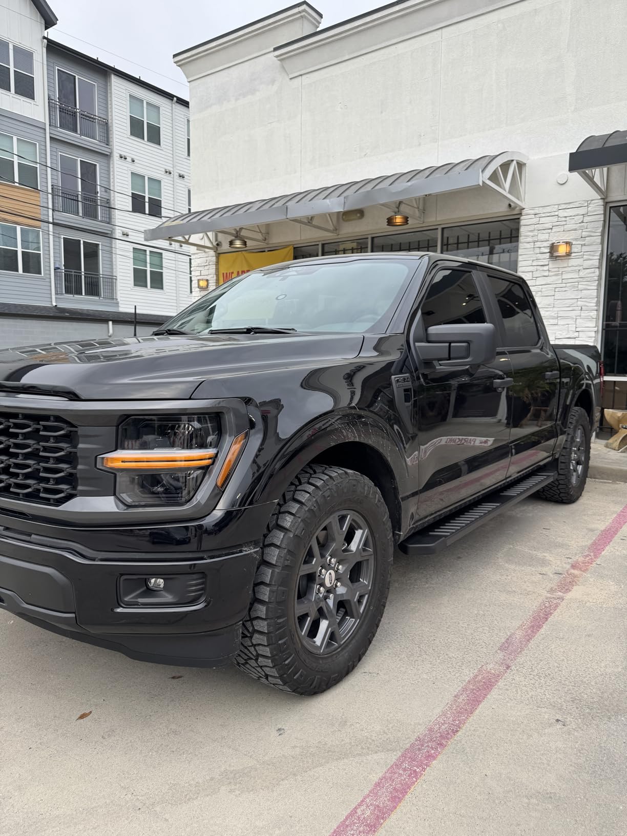 Auto Dynasty 6 Inches Running Boards Compatible with 2015-2026 Ford F-150 F-250 F-350 SuperCrew Cab, Aluminum Black Powder-Coated Side Steps, Nerf Bars customer photo 1