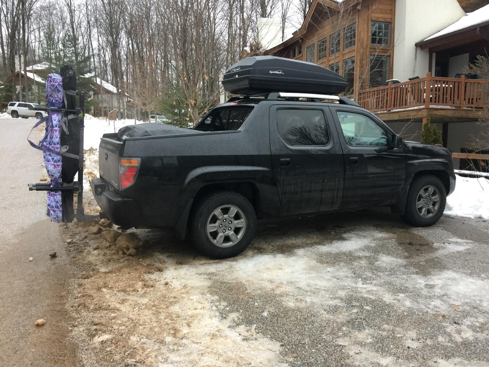 BUZZRACK BUZZSKI - Hitch Mounted Ski & Snowboard Rack | Fits 2