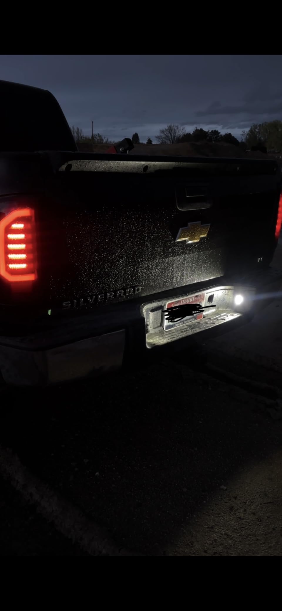 LESAUCE Full LED License Plate Light Tag Lamp Assembly Replacement for Chevy Silverado 1500 2500 3500 Suburban Tahoe GMC Sierra Yukon XL for Escalade, 6000K White, Pack of 2 customer photo 1
