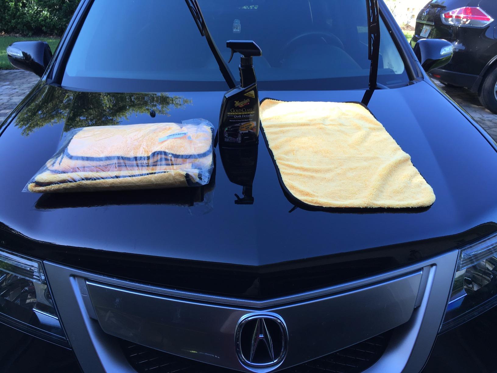 Chemical Guys Large Microfiber Drying Towel for Cars Trucks SUVs RVs and Motorcycles, Large 36 x 25 Inch Yellow Absorbent Exterior Drying Towel customer photo 2