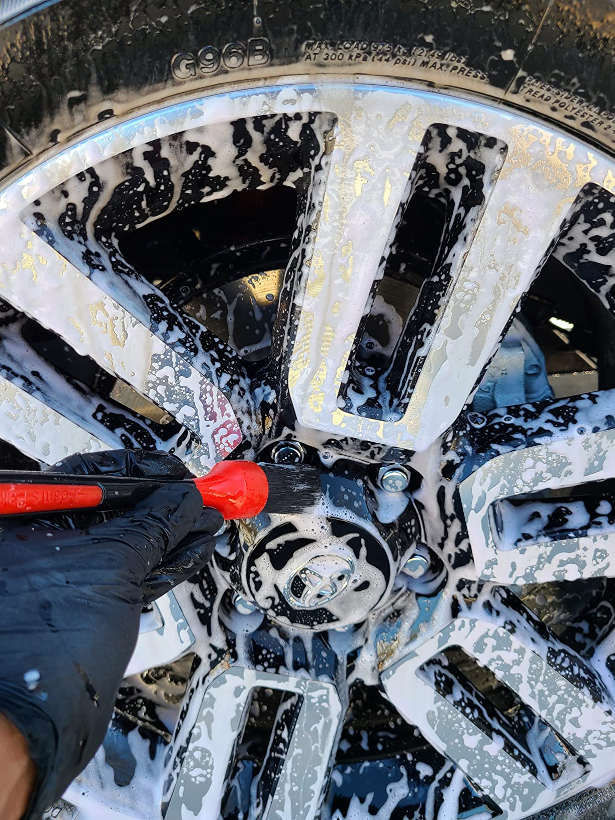 Adam's Polishes Lug Nut Brush - Car Detailing Brush for Wheel Cleaning | Chemical Resistant Bristles Against Tough Acid Wheel Cleaner or Rim Cleaner | Rubberized Wheel Brush for Safe Car Cleaning customer photo 1