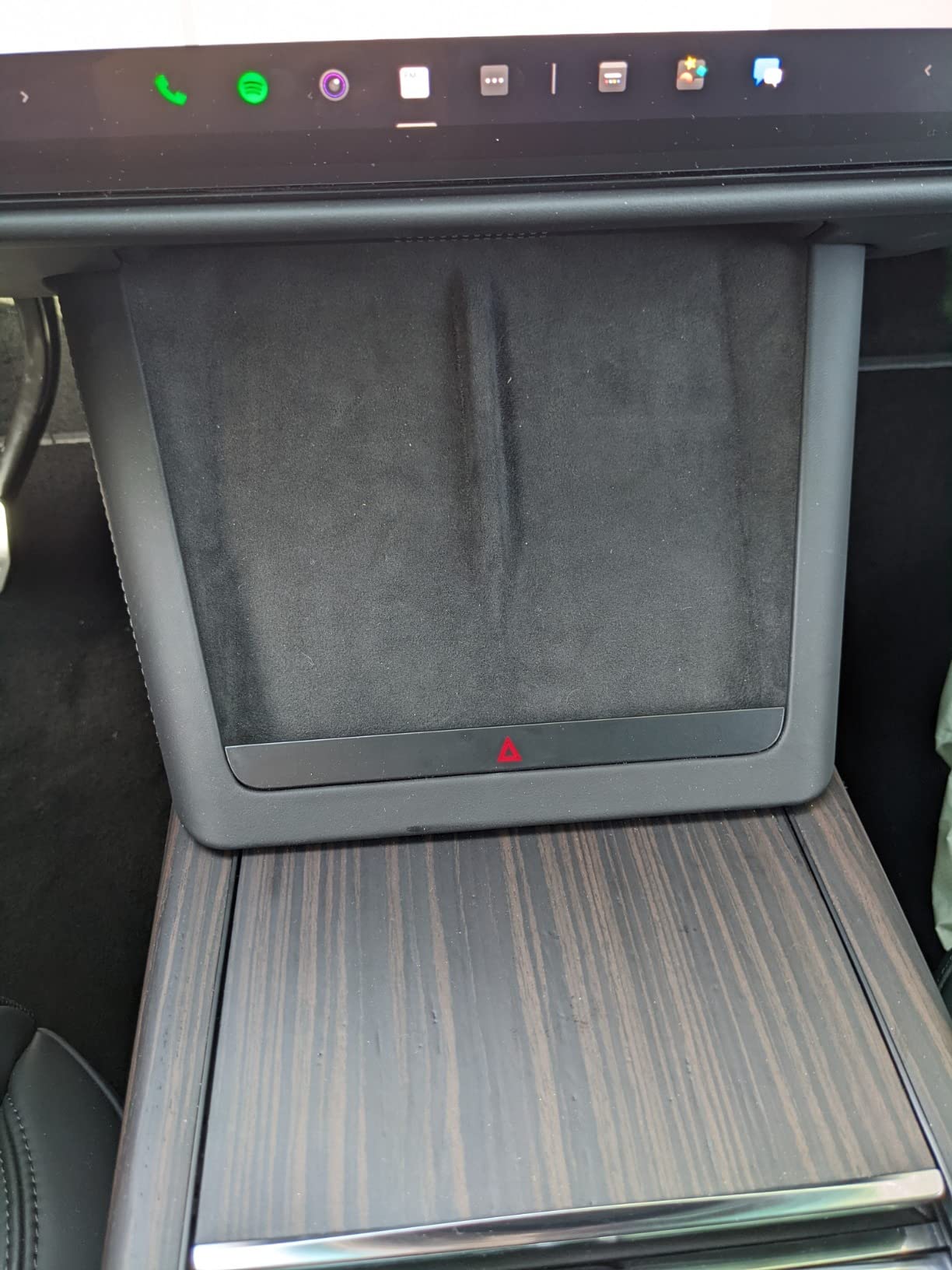 Yumzeco Compatible with 2021-2025 Tesla Model S Model X Wireless Charging Mat Silicone Mat, Center Console Charger Pad Fit for 2021 2022 2023 2024 2025 Tesla S X Accessories customer photo 2