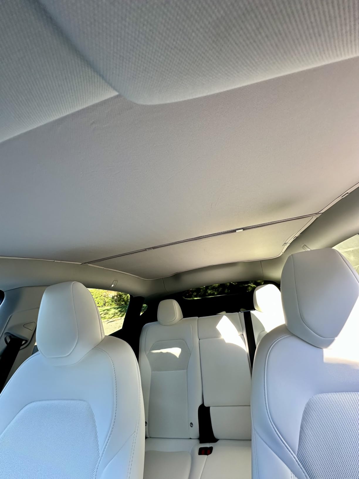 Motrobe Tesla Model Y Glass Roof Sunshade 2020-2024 [No Sag No Gaps] Front & Rear Top Windows Sun Shade with Skylight Reflective Covers Black Set of 4 customer photo 2