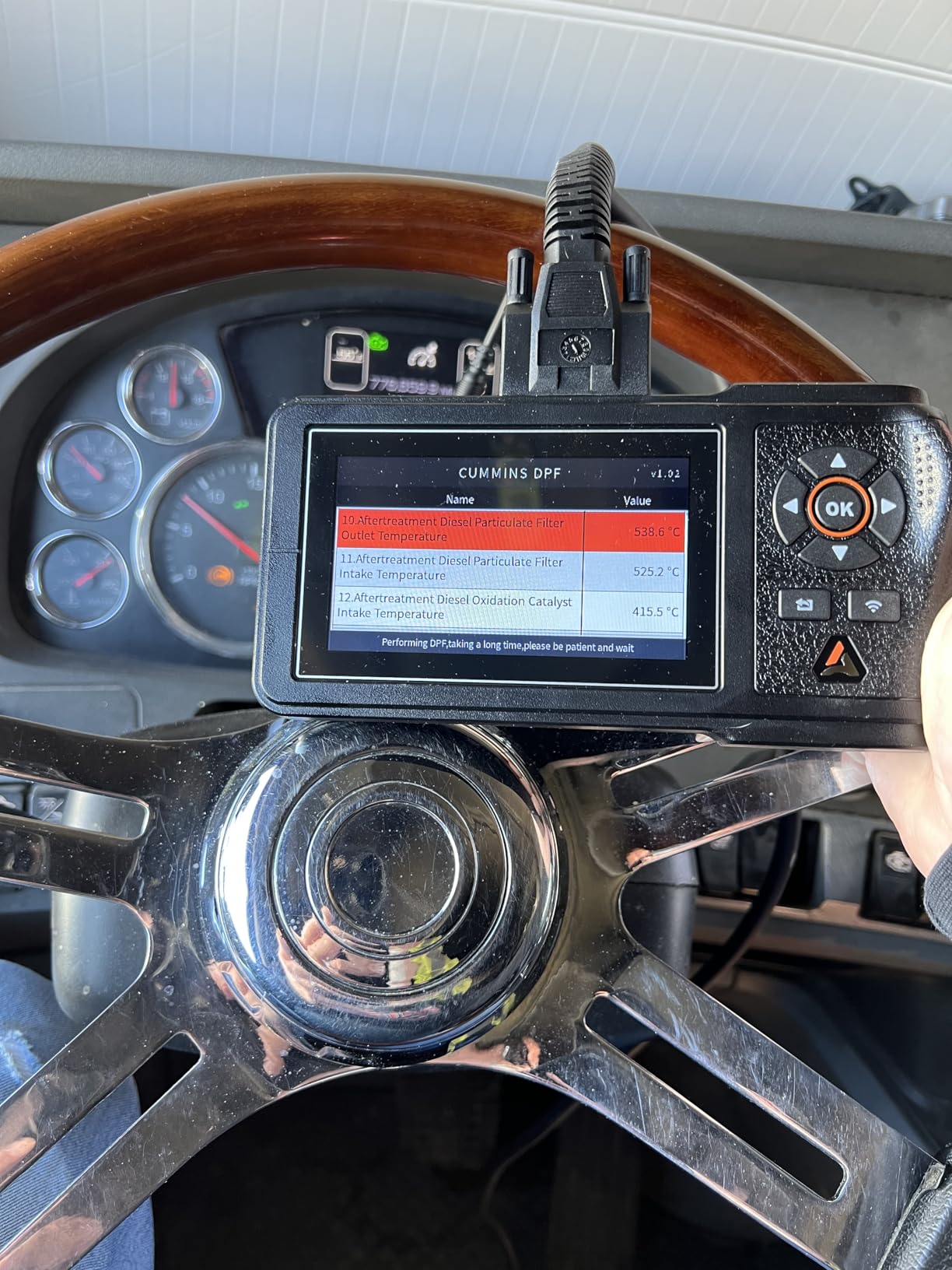 ANCEL Heavy Duty Truck Scanner HD601 All System Diesel Diagnostic Scan Tool fits for Cummins, Detroit, Freightliner, International, Paccar, Check Engine for Truck & Car 2 in 1 Code Reader customer photo 1