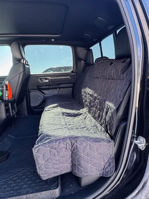 Meginc Dog Car Seat Covers for Back Seat, Waterproof Pet Bench Seat Covers for Trucks Ford f150/Ram1500/Nissan Frontier/Toyota Tacoma/GMC Canyon/Silverado Scratch Nonslip Truck Seat Cover for Dogs customer photo 1