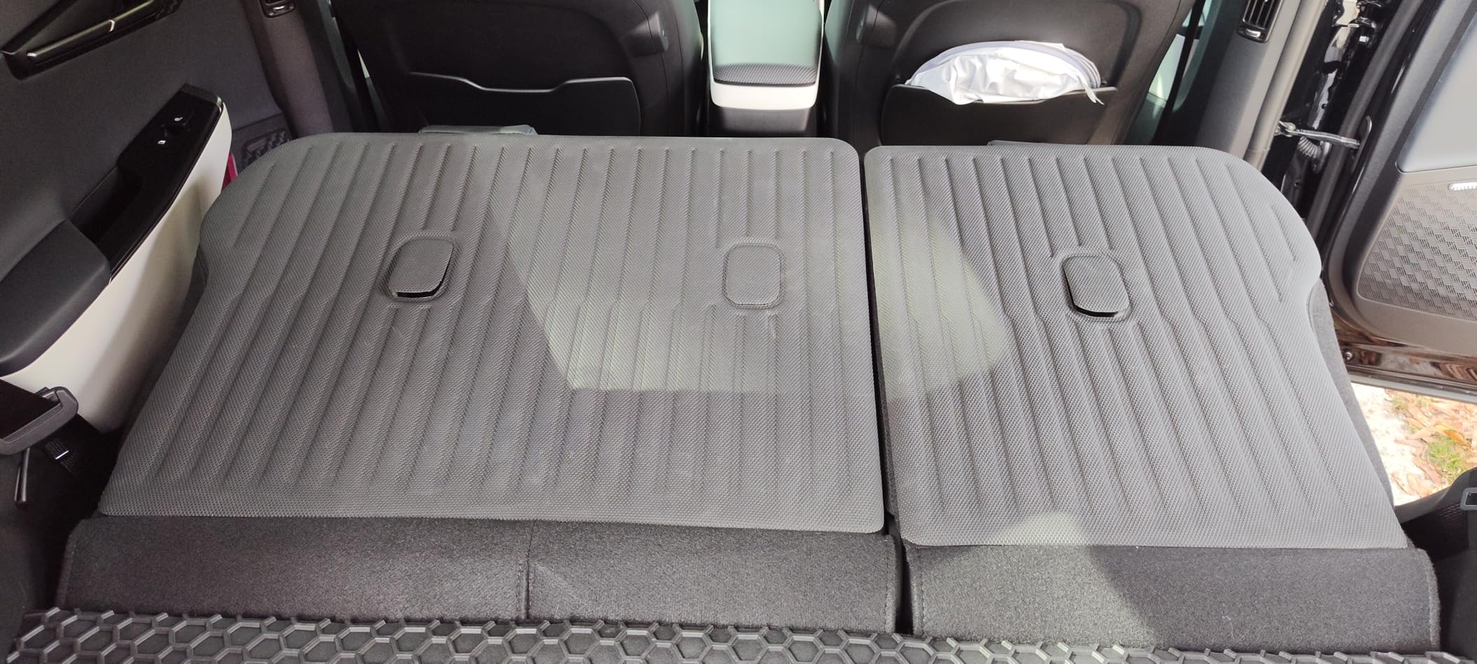 BestEvMod for EV6 Second Row Seats Back Cover Mat All Weather Rear Seat Protector Liner XPE Material customer photo 2