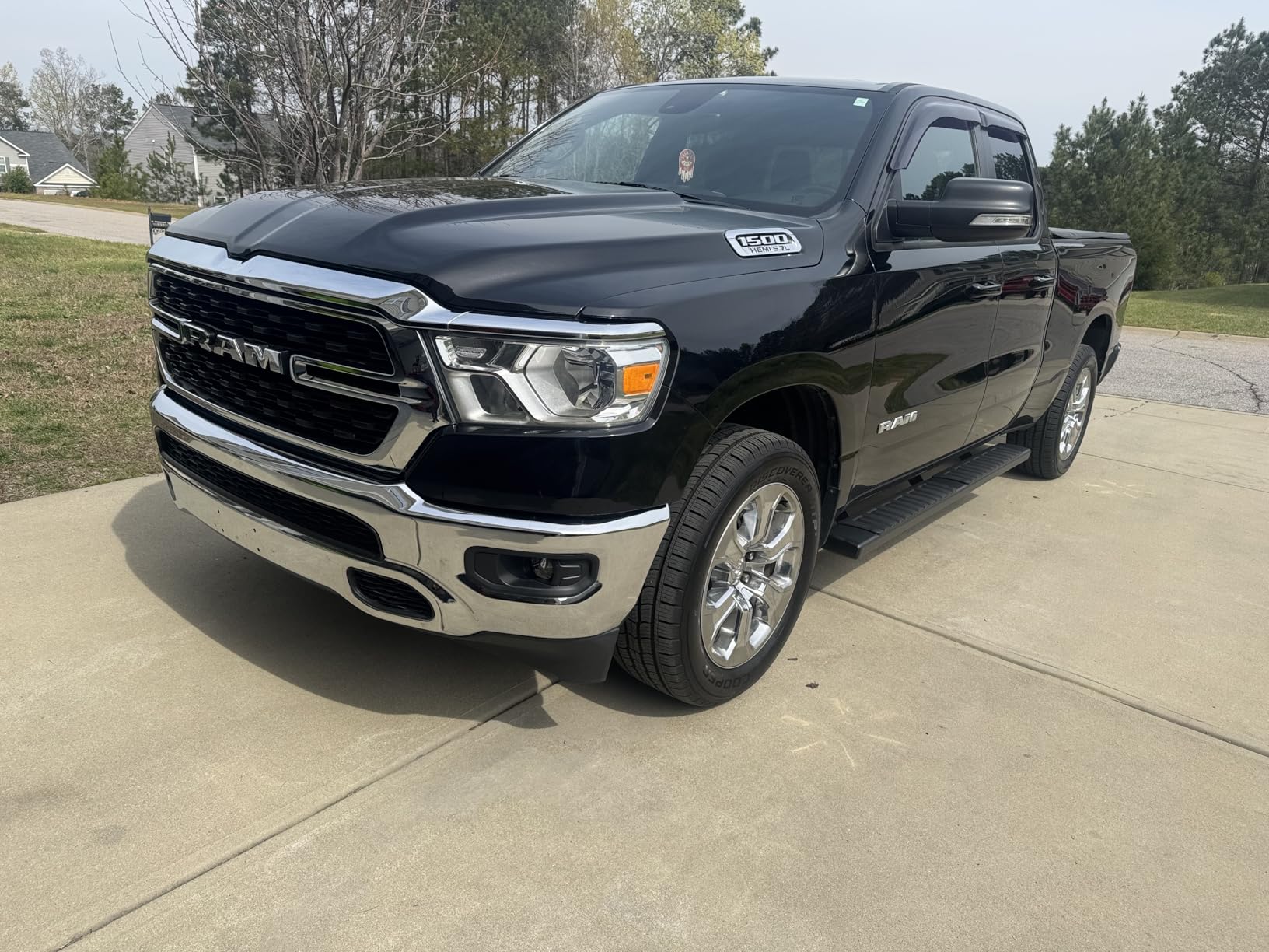 AUTOSAVER88 6 inches Running Boards Compatible with 2019-2026 Dodge Ram 1500 New Body Style Crew Cab with 4 Full-Size Doors, Ram Nerf Bars Side Steps (Exclude 2019-2026 Classic) customer photo 2