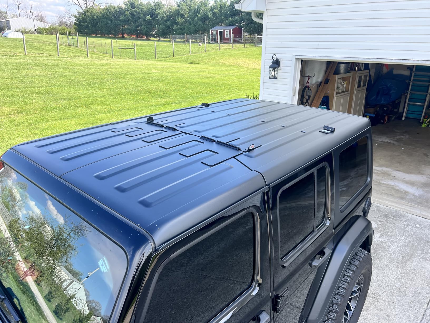 EZ FlipTop JLU 4 Dr 2018 & up Jeep Wrangler Hardtop Freedom Top Panels Instant Convertible Every Day in Seconds! Secure, Quiet, Factory-Style Upgrade, Max Speed 100, No Drilling customer photo 1