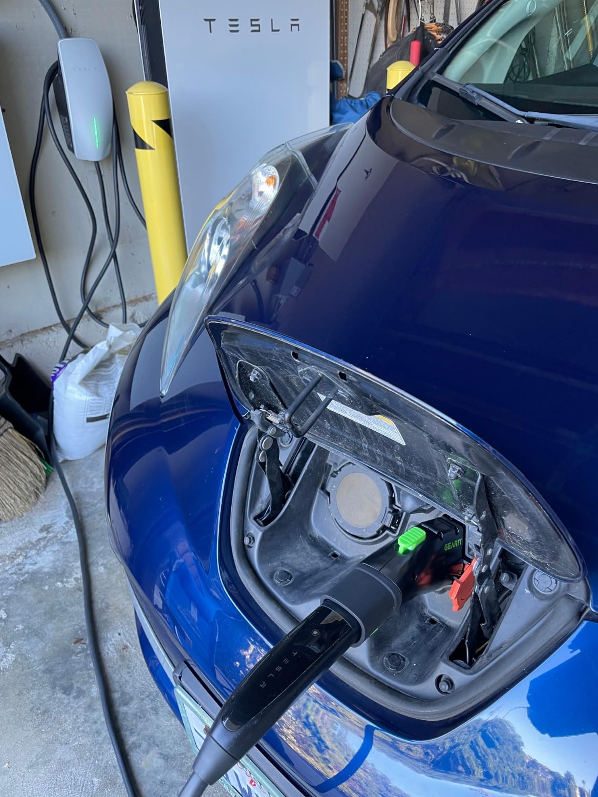 GEARit Tesla to J1772 Adapter for EV, Compatible with Tesla (NACS) Chargers, 40 Amp / 250 Volt Charging, ETL Certified customer photo 1