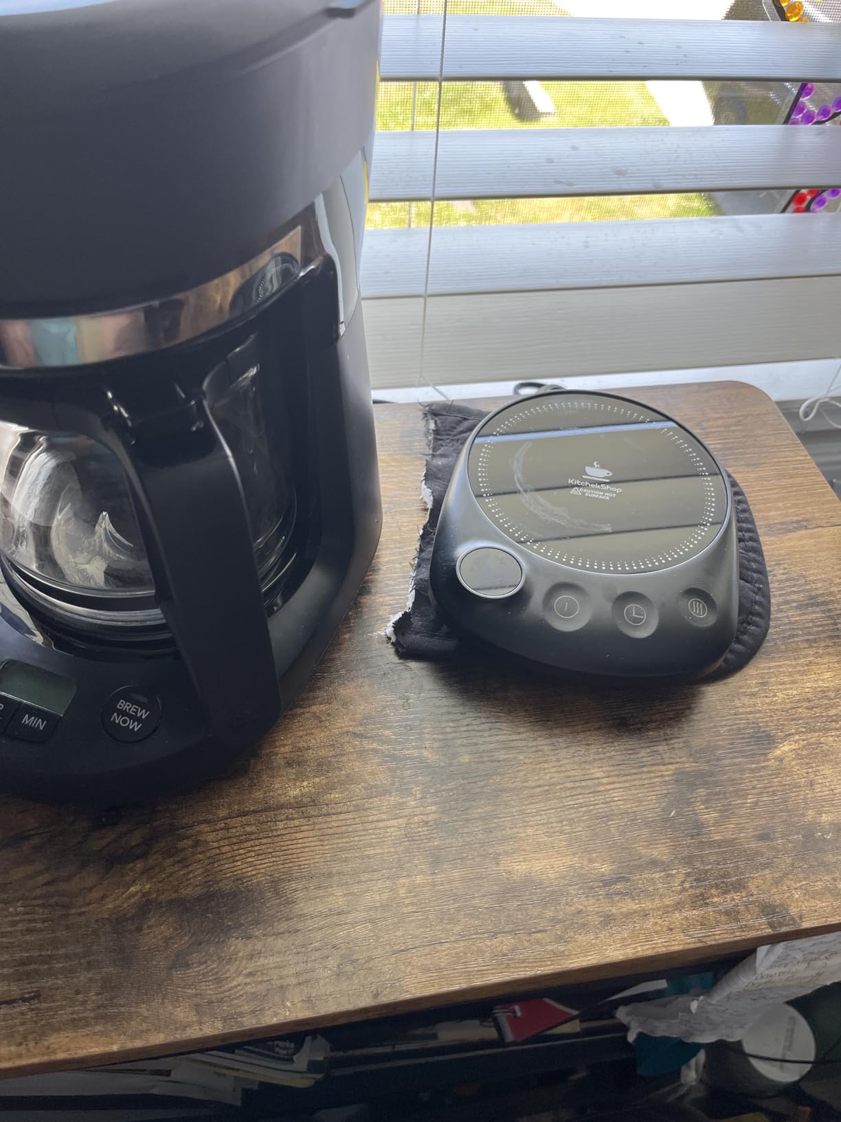 Coffee Mug Warmer - Fastest Heating & Highest Temperature, Coffee Cup Warmer for Desk Auto Shut Off, 4 Temp Settings & 1-12H Timer, Smart Electric Beverage Warmer for Coffee, Tea (Black) customer photo 2