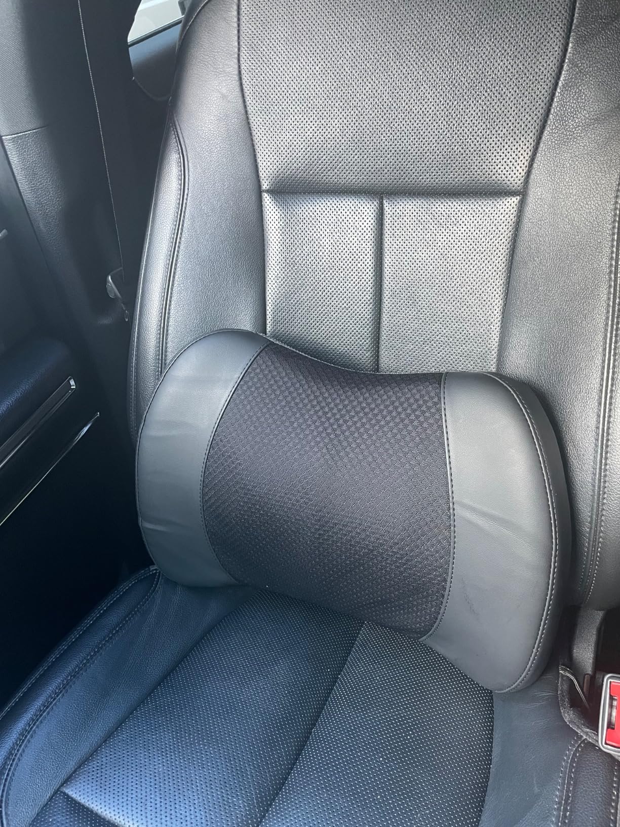 Lofty Aim Lumbar Support Pillow for Car, Memory Foam Lumbar Pillow for Lower Back Pain Relief - Back Cushion for Driving, Chair Support for Car-Office Chair, Wheelchair - Black customer photo 2