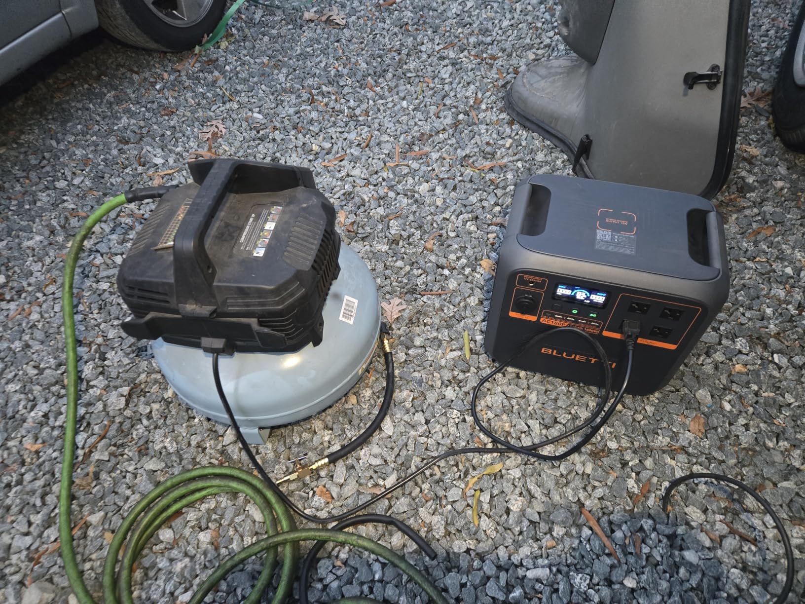 BLUETTI AC180P Portable Power Station, 1440Wh LiFePO4 Battery Backup w/ 4 1800W (2700W Power Lifting) AC Outlets, 0-80% in 45Min, Solar Generator for Camping, Off-grid, Power Outage customer photo 2