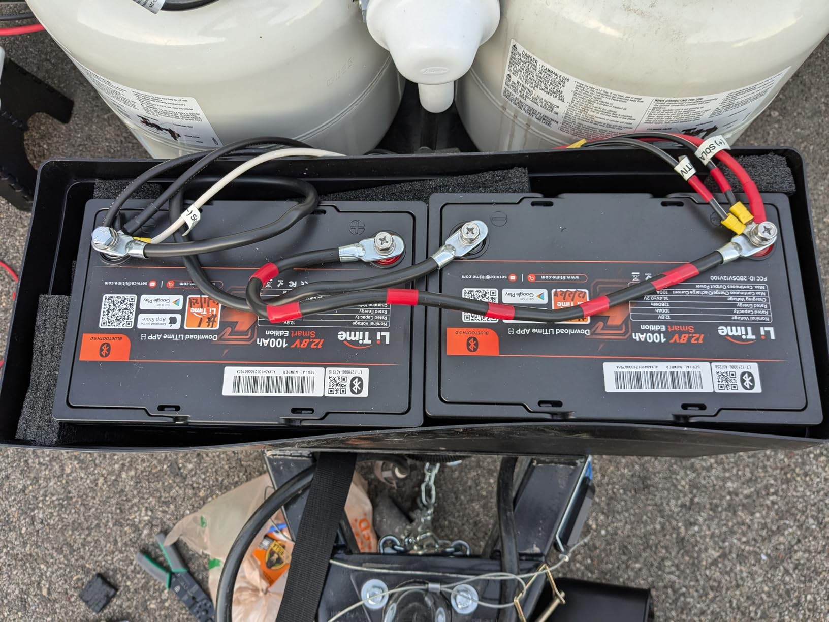 LiTime 12V 100Ah Bluetooth LiFePO4 Battery Group 24 Deep Cycles Lithium customer photo 1