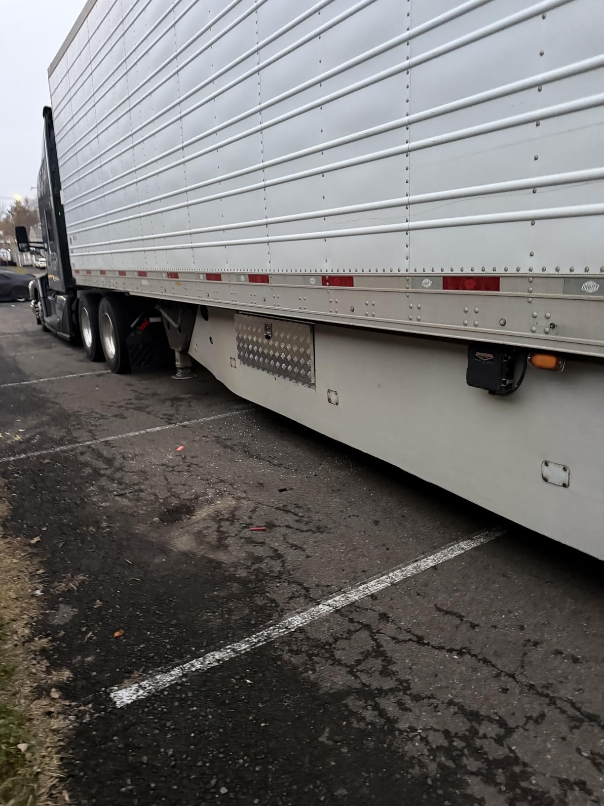 VEVOR Underbody Truck Box, 24