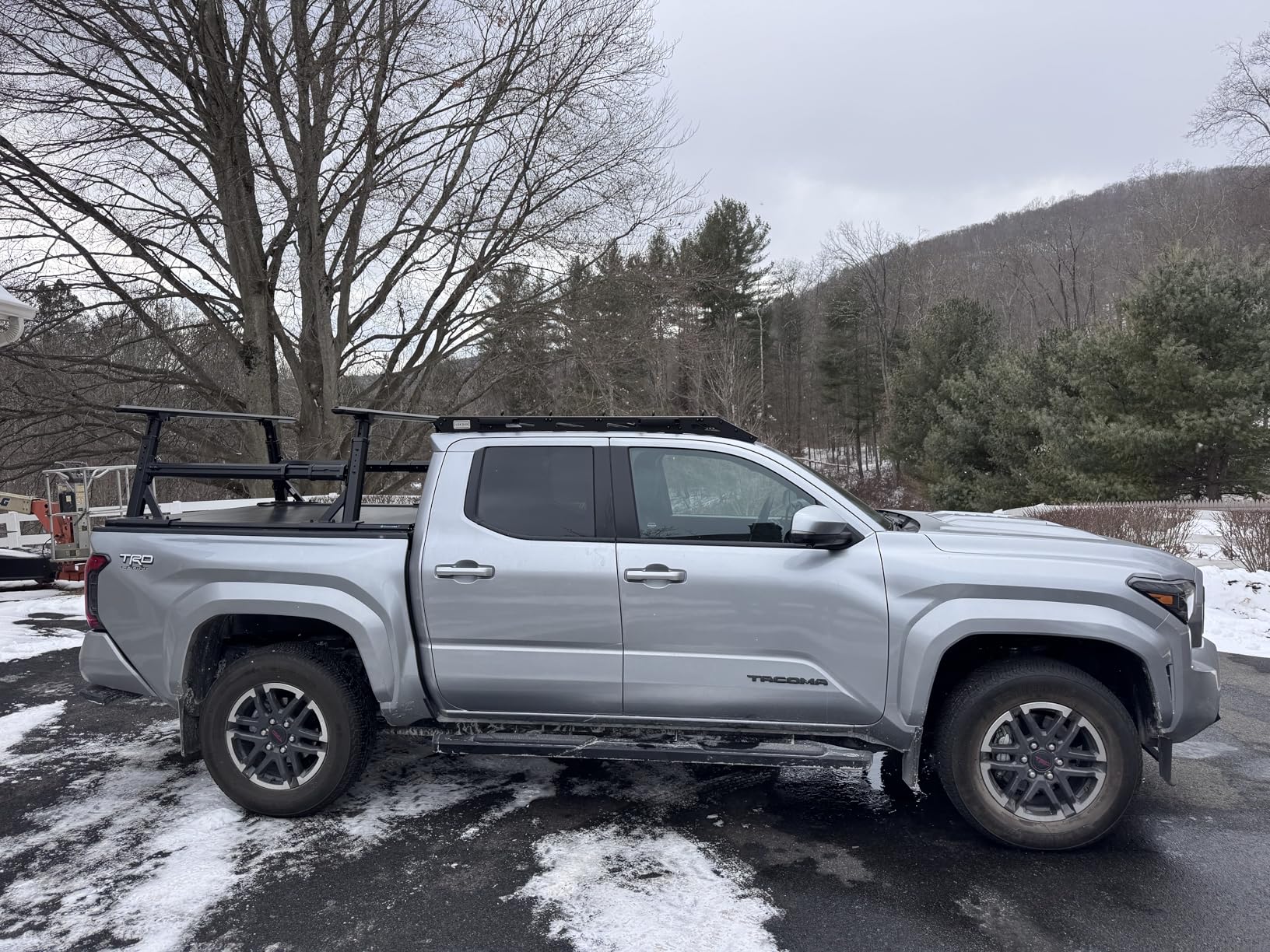 Top Heavy Duty Roof Rack for Fourth Generation 2024 2025 2026 Tacoma Double Cab 4 Door Pickup | Multi-Function | Rust Resistant Powder Coated | No Drilling Installation customer photo 2