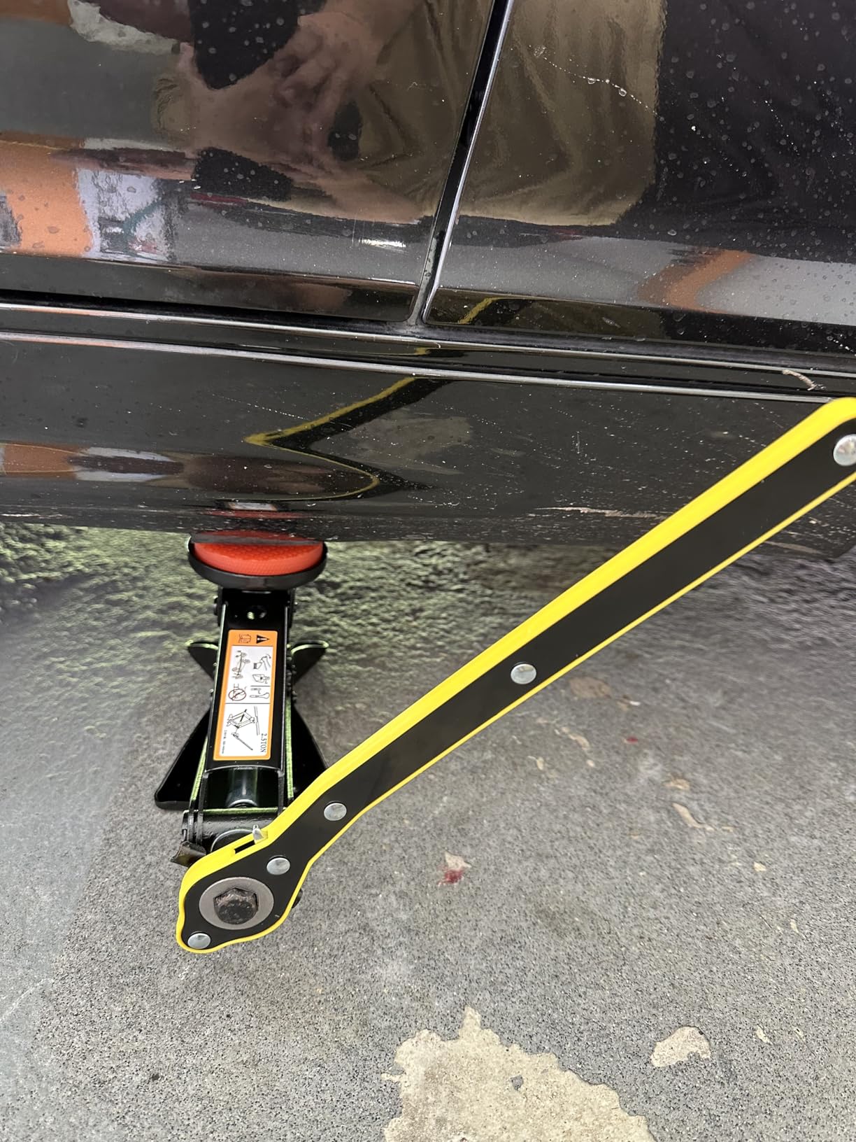 Scissor Jack for Car, 2.5 Ton Car Jack Kit for Tesla Model 3/Y/S/X, 2 in 1 Universal Tire Changing Kit with 2 Jack Pads & 2 Wrenches for Sedan, SUV, MPV customer photo 1