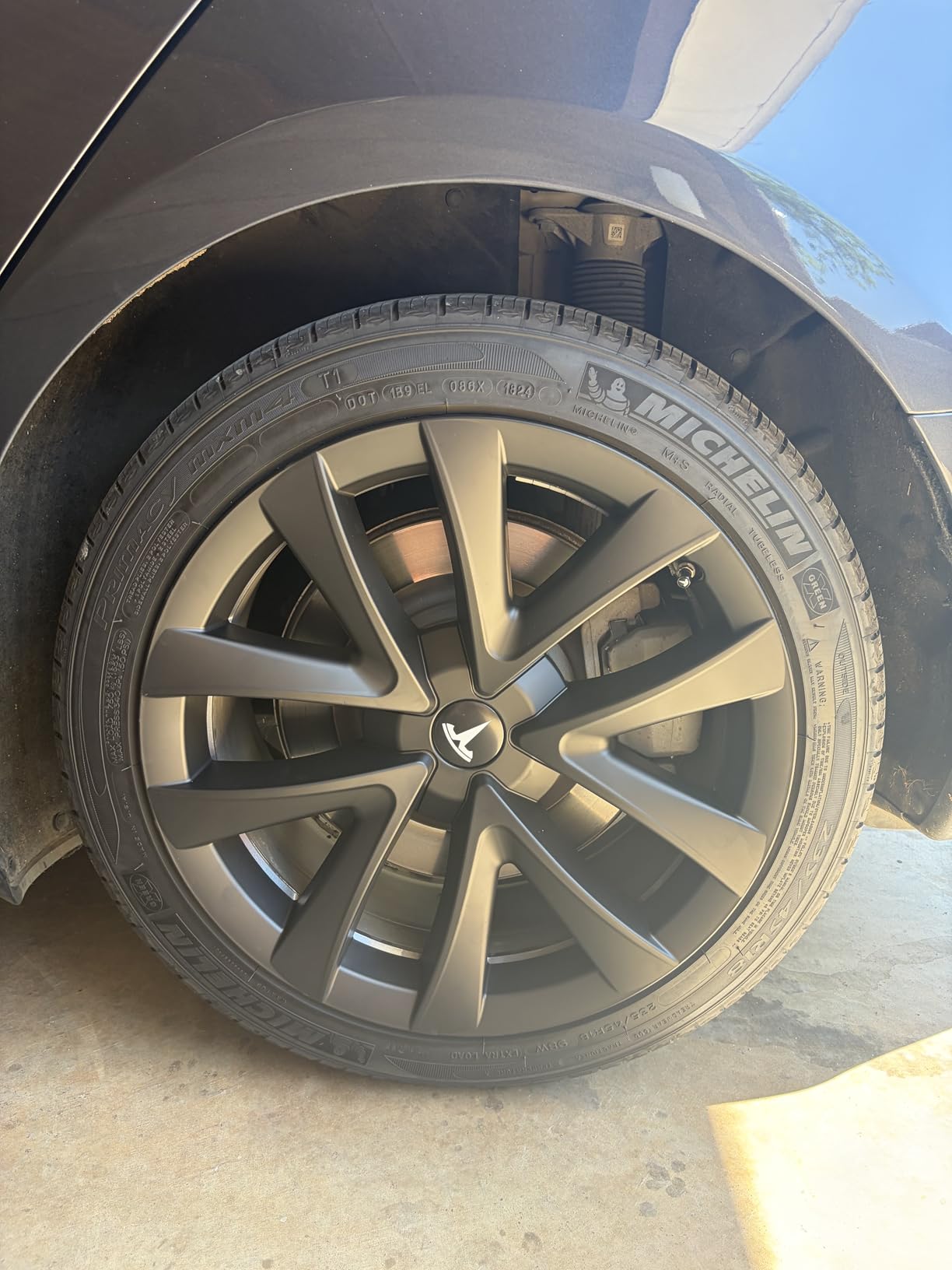 4 Pack Aluminum Waterproof Wheel Cover Center Emblem Sticker for Tesla Model 3 Model Y 56mm Hubcaps Wheel Rim Cover (Matte Black) customer photo 1
