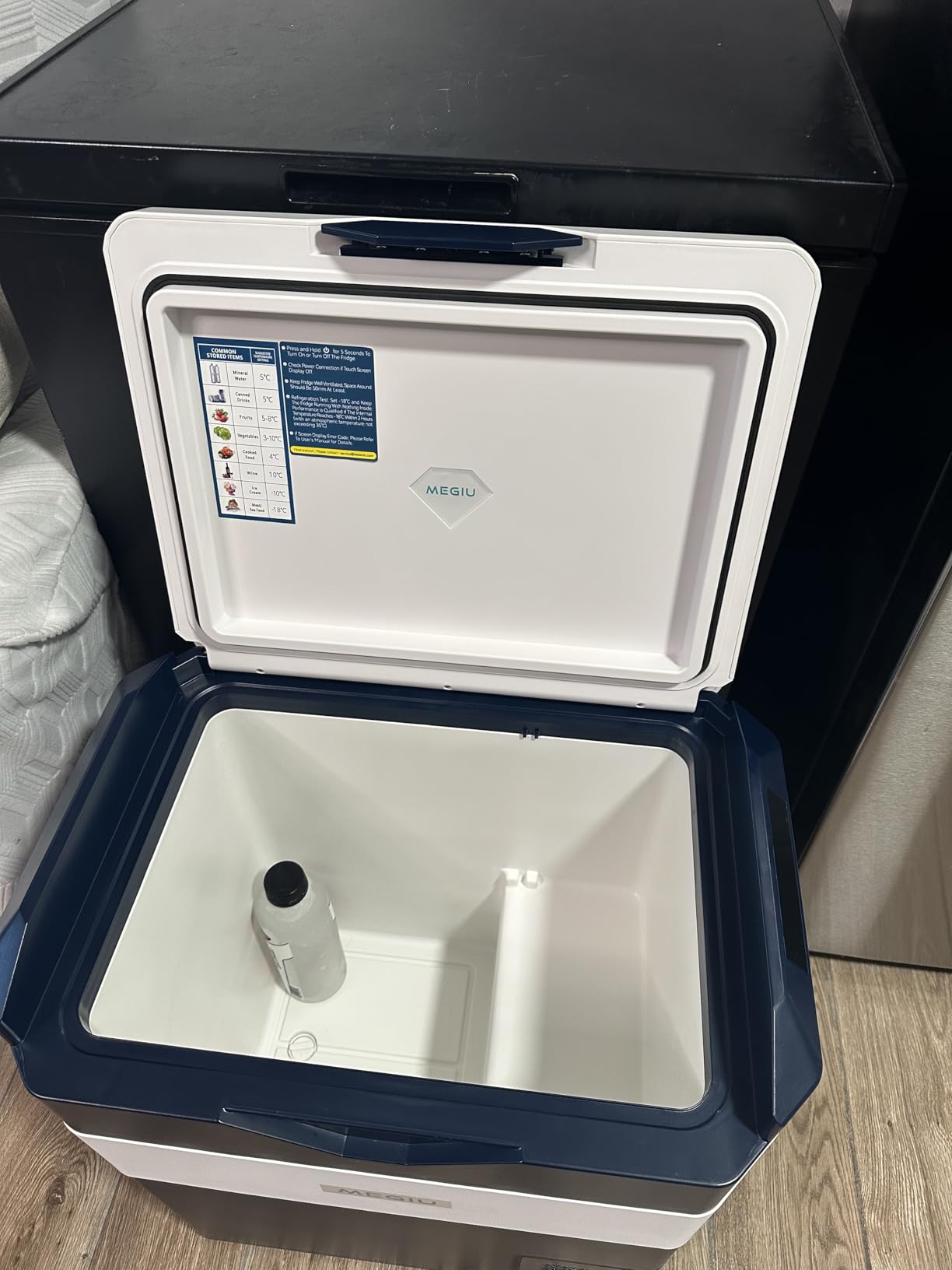 Megiu Car Refrigerator Portable Car Fridge 12V Refrigerator 23 Quart (22 Liter) Freezer Compressor Cooler 12V/24V DC 110～240 V AC for Outdoor Camping Travel Home Use -0.4℉~+59℉ (Blue) customer photo 2