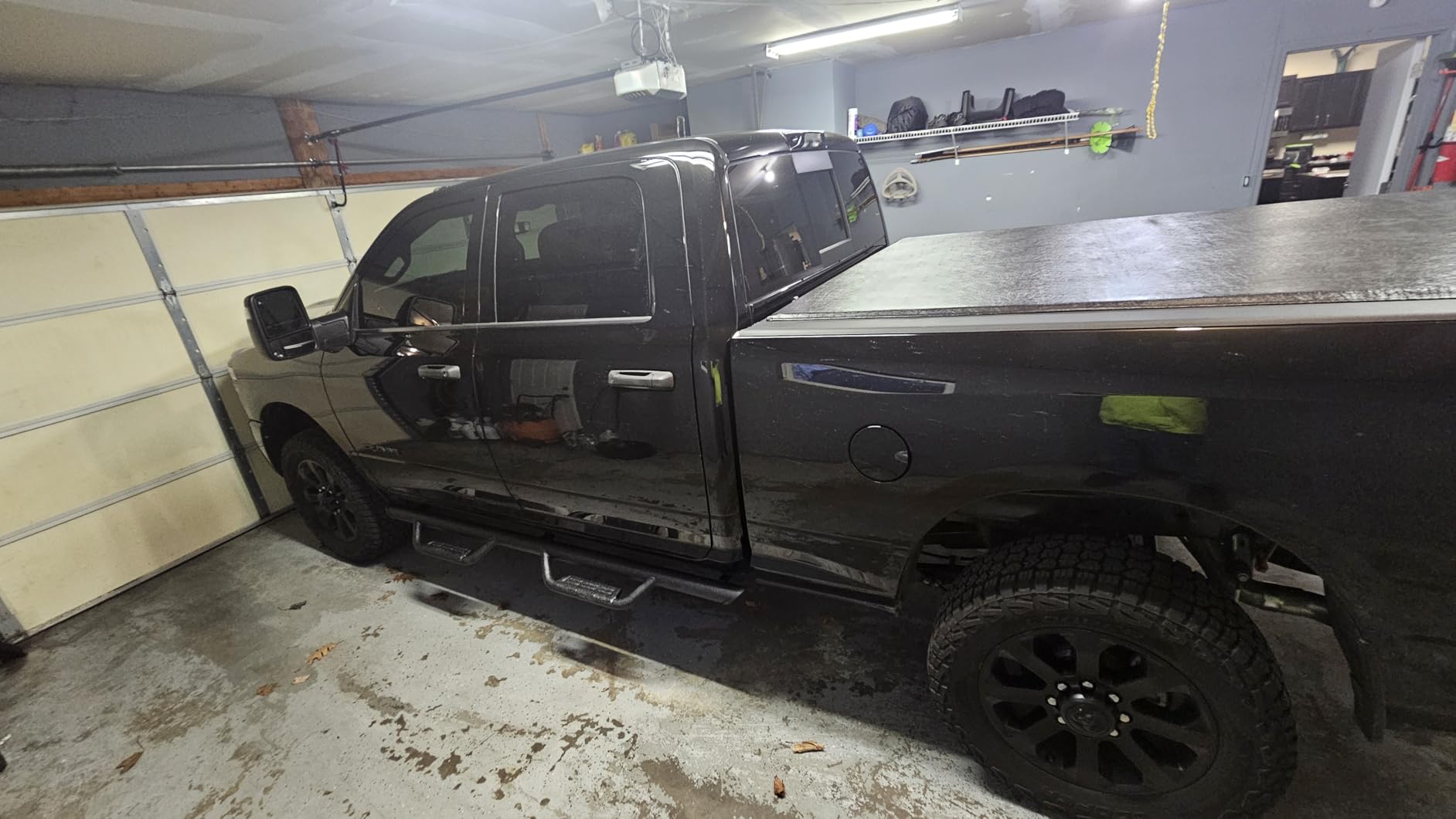 Tyger Auto Tyger Access Running Boards Compatible with 2019-2026 Ram 1500 (Not Fit 19-24 Classic) | Crew Cab | TG-AS2D24008 | Textured Black Drop Step Rail customer photo 1