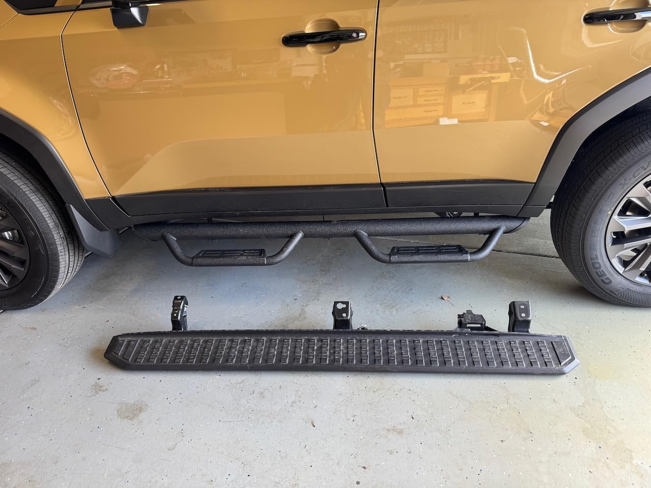 Tyger Auto Tyger Access Running Boards Compatible with 2005-2023 Toyota Tacoma | Double Cab | TG-AS2T24004 | Textured Black Drop Step Rail customer photo 2