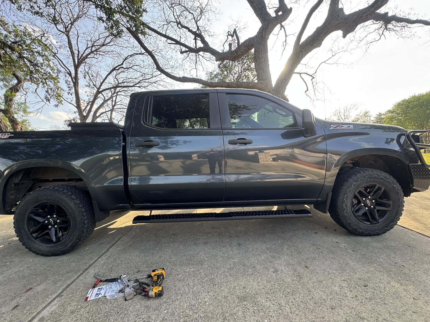 Running Boards Side Steps Compatible with 2015-2026 Ford F150 F 150, 2017-2026 Ford F250 F350 Super Duty SuperCrew/Crew Cab 4 Full Size Doors, Black Textured Aluminum Nerf Bars customer photo 1