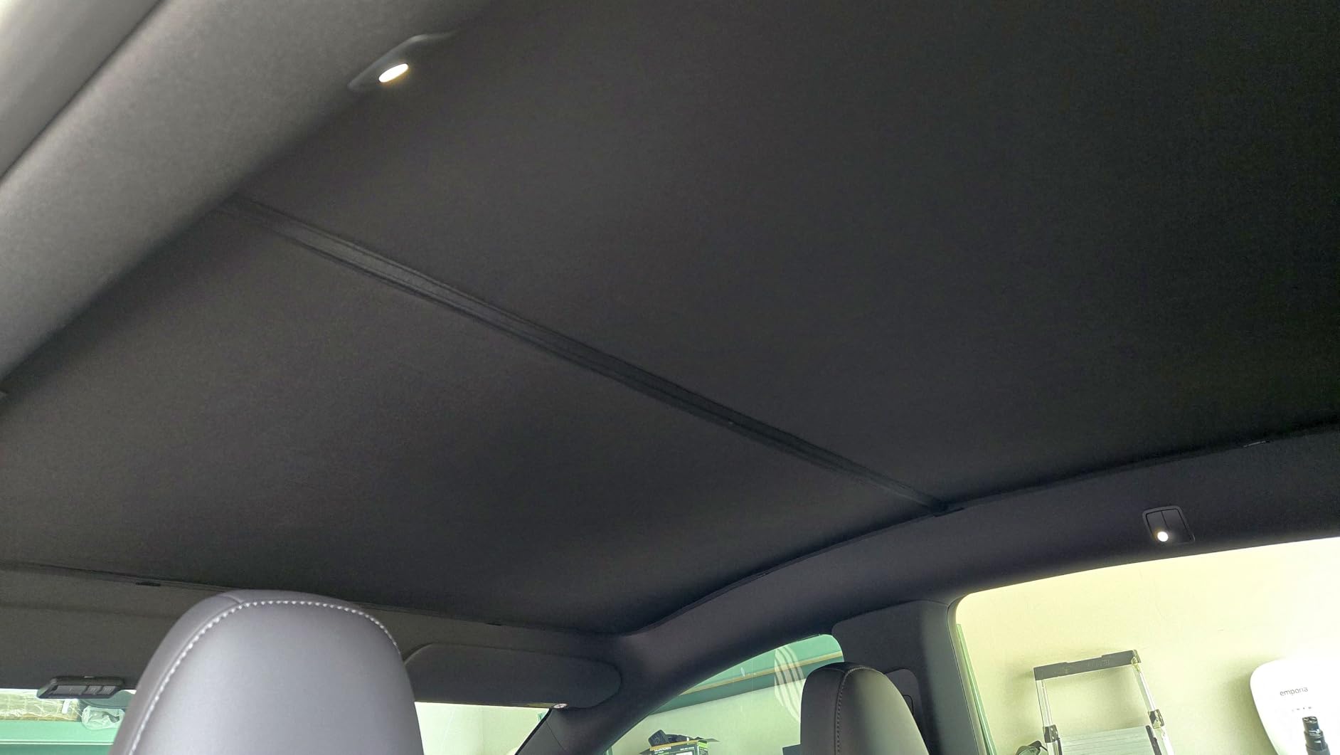 REEVAA 2026 Upgraded Tesla Model Y New (Juniper) Sunshade Roof [No Gaps, No-Sagging] Model Y Accessories Heat Insulation Foldable Glass Sunroof Cover customer photo 1