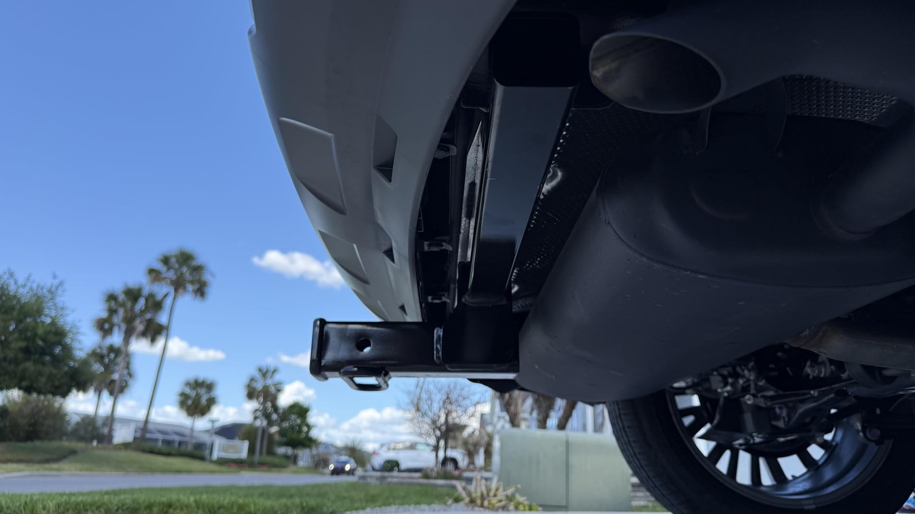 CURT 13615 Class 3 Trailer Hitch, 2-Inch Receiver, Compatible with Select NX250, NX350, NX350h, NX450h+, RAV4, Venza customer photo 1