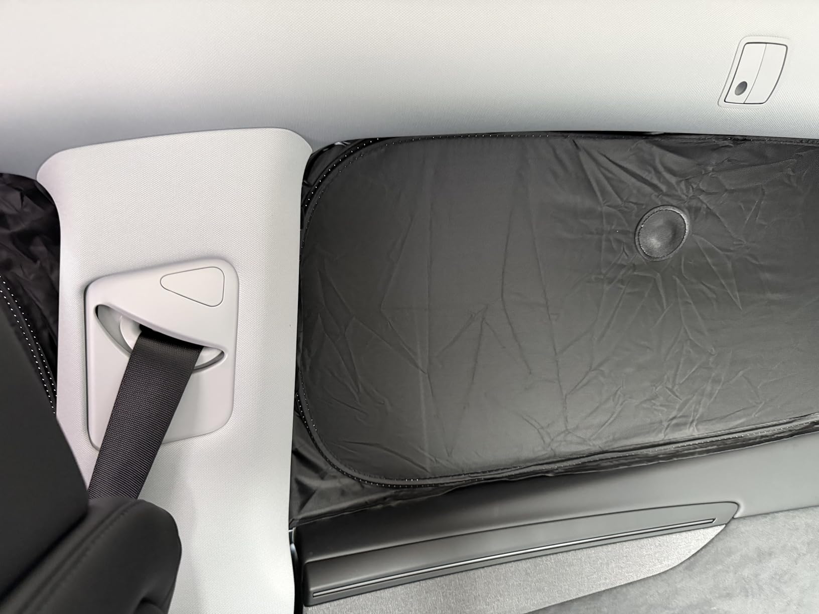 Wigoo 2026 Upgrade Tesla Model 3 Side Window Sunshade [Ice-Crystal Cool, Suction No-Fall] Sun Block for Baby & Camping & Privacy Napping, 6PCS No Rear and Front Windshield for Model 3 2024-2026 customer photo 1