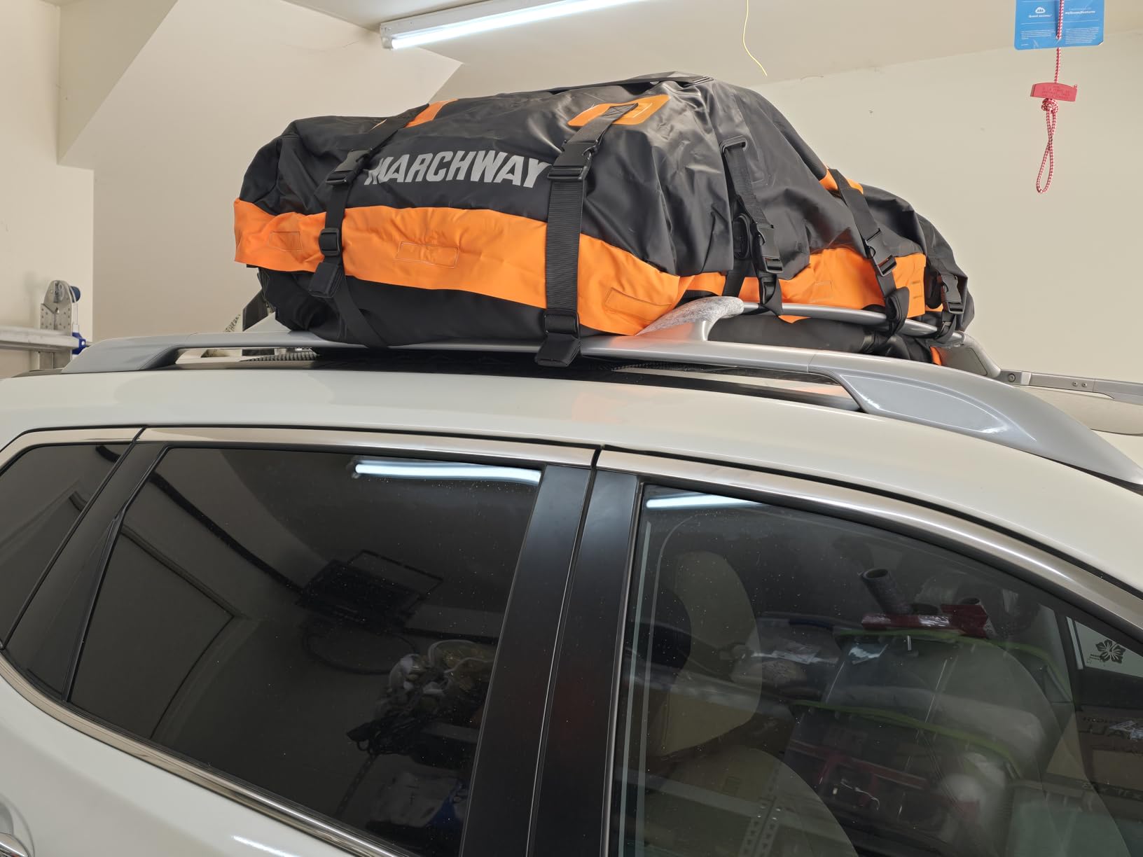 MARCHWAY Waterproof Car Roof Luggage Bag, Weatherproof Soft Shell Rooftop Cargo Carrier Bag for Vehicles with or Without Rack. 6 Door Hooks, Anti Slip Mat, Lock Included (21 Cubic Feet, Black) customer photo 2