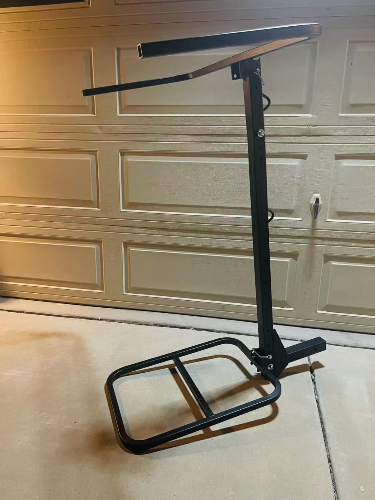 RV Hitch Mount Kayak Rack Fits up to 12' Kayaks Height Adjustable Vertical Standing Kayak Carrier 2'' Hitch Receiver 300LBS for RV,Truck,SUV, Trailer customer photo 1