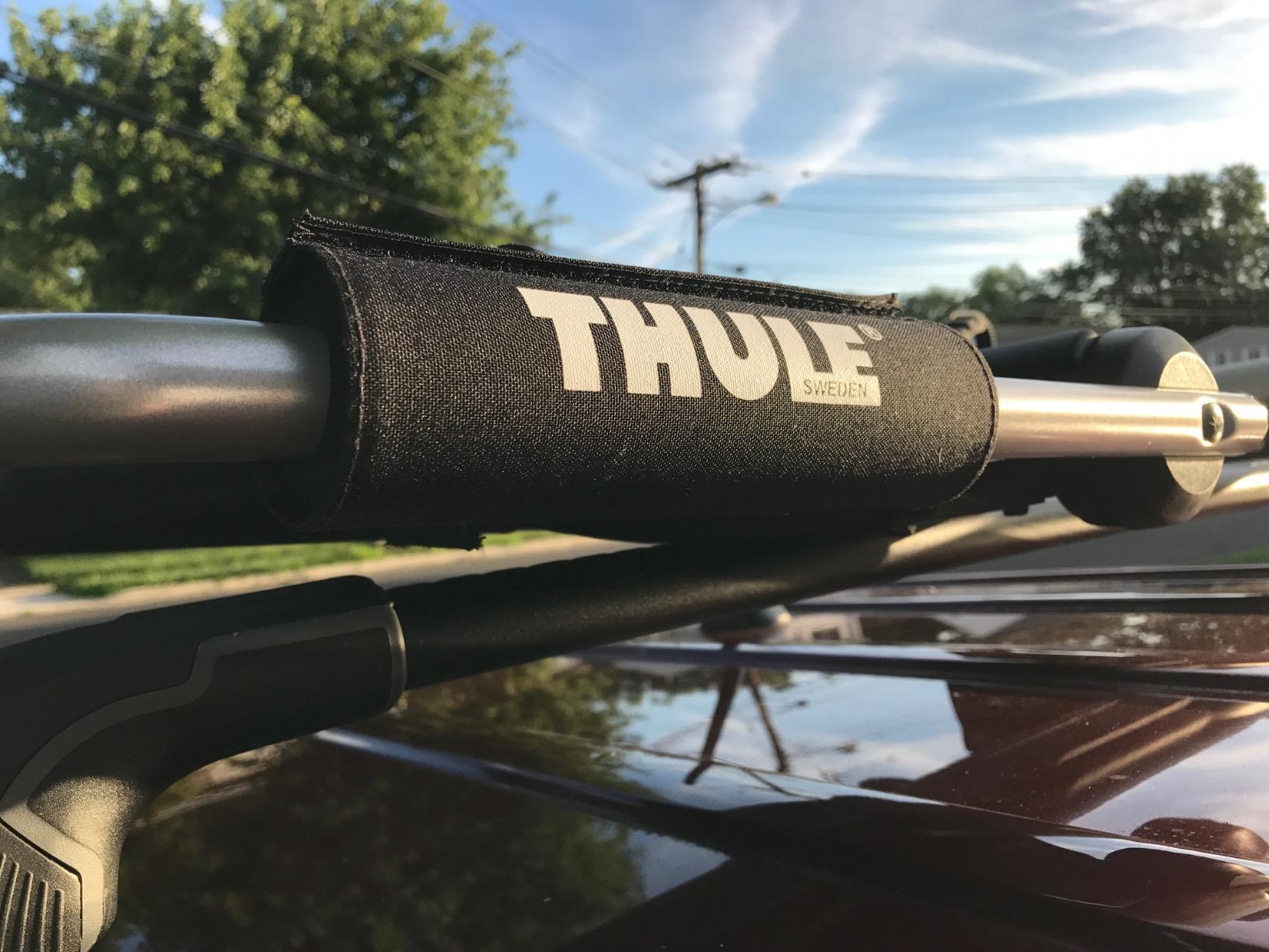 Thule HullaPort Pro - Rooftop Kayak Carrier - Foldable J-Cradle - 75lb Load Capacity - Includes 2 Bow & Stern tie Downs & 2 Straps - Fits Most Roof Racks customer photo 1