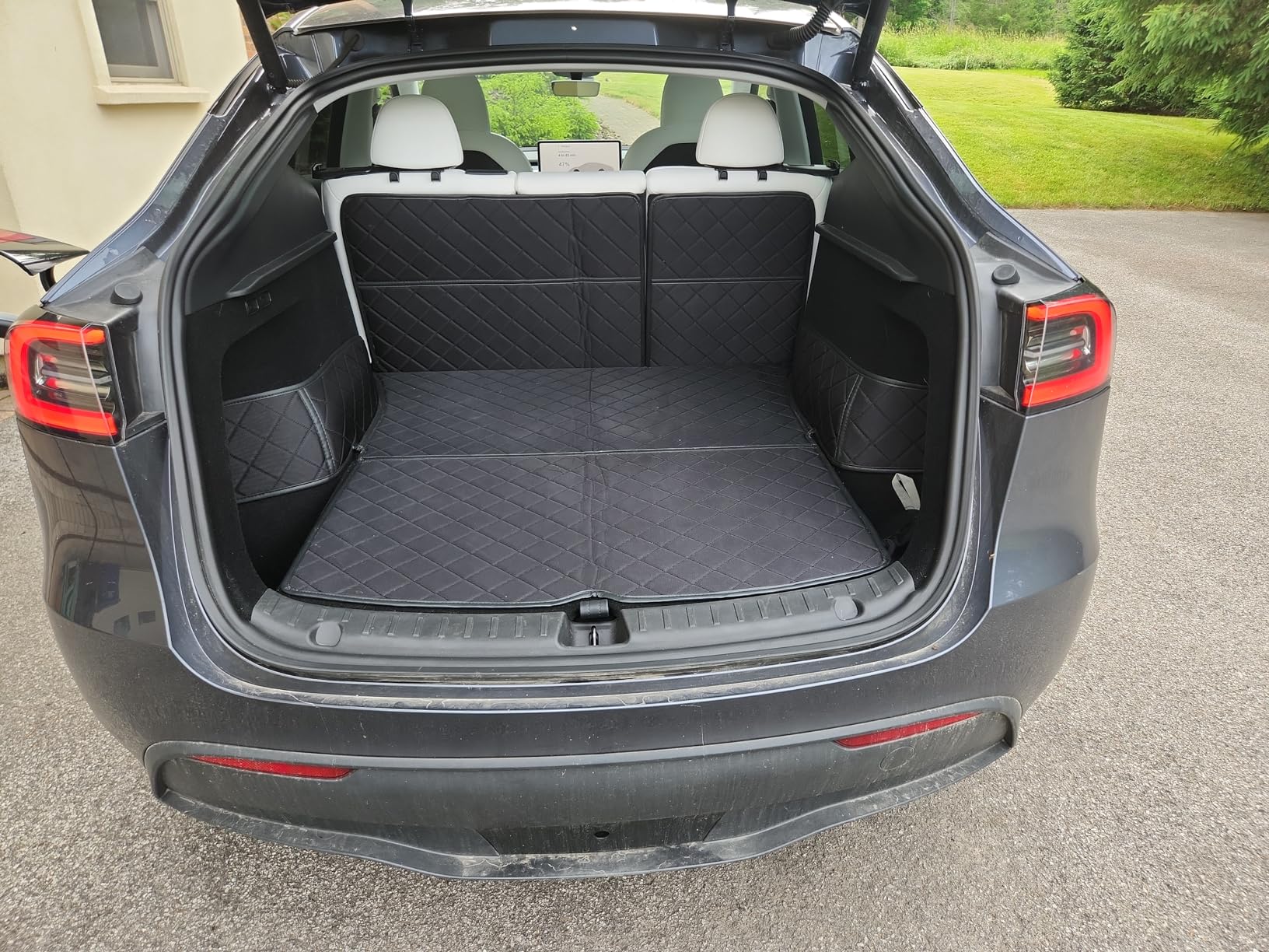 for Tesla Model Y Juniper Cargo Liner Trunk Pet Mat for Dogs Rear Seat Cover for Tesla Model Y 2025 customer photo 2