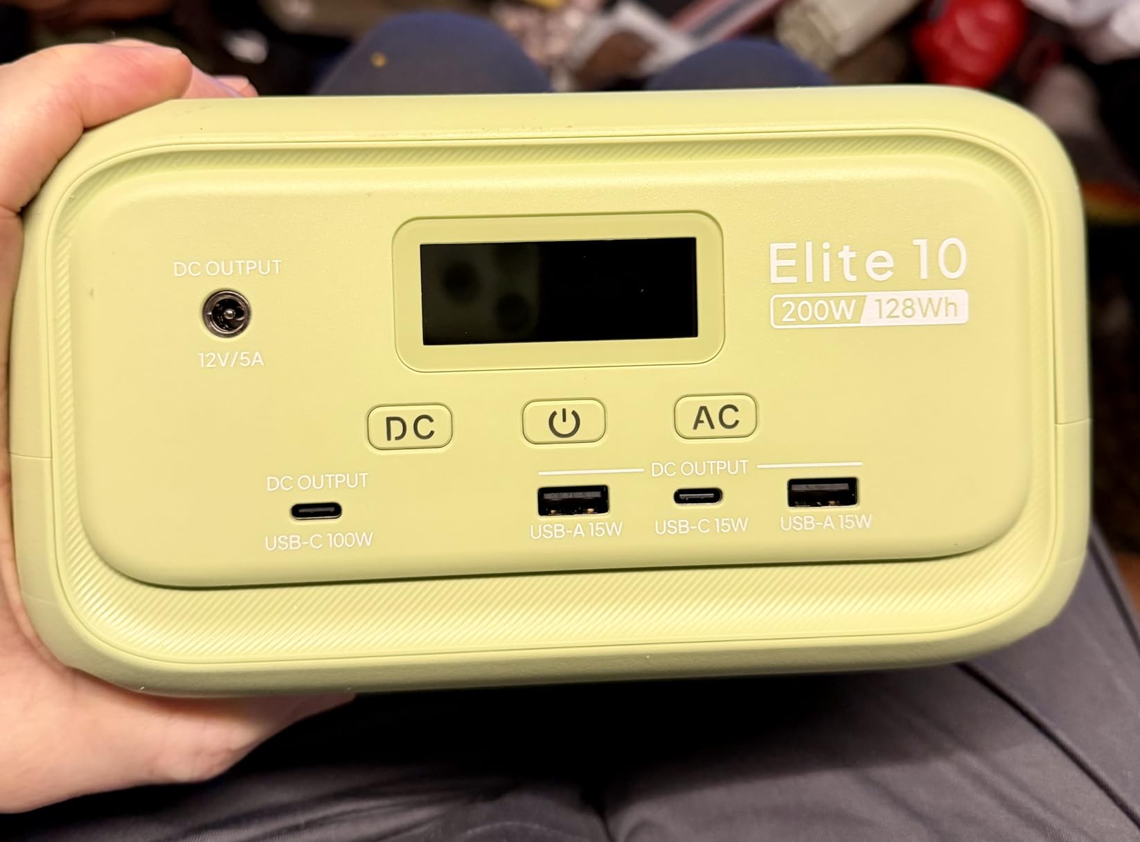 BLUETTI Elite 10 Mini Portable Power Station, 128Wh LiFePO4 Battery with 200W AC Outlet, 10ms UPS Backup, Fast Recharge Solar Generator for Camping, Travel & Outage Emergency Backup (Meadow Green) customer photo 1