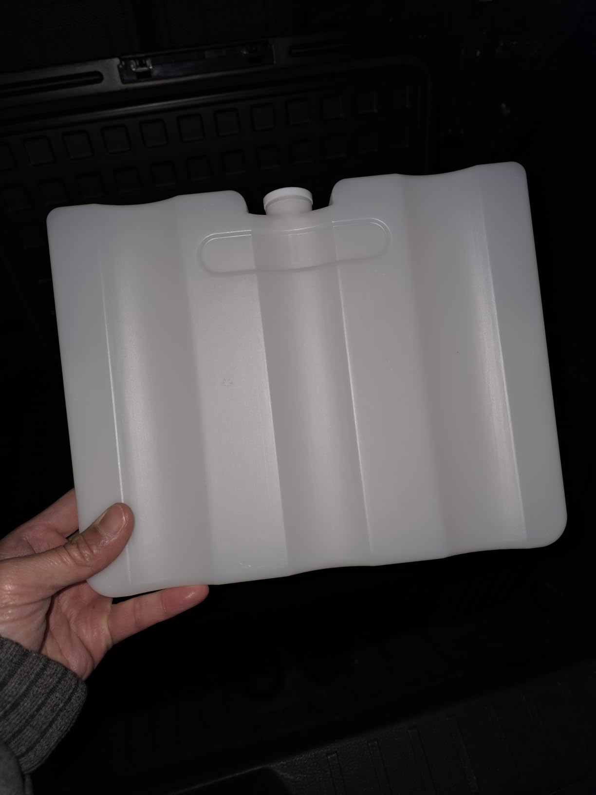 Feelfunn 12 Volt Refrigerator - 21QT(20L) Portable Freezer, Electric Cooler for Car Truck RV Van Camping & Road Trip, Fast Cooling Fridge with 12/24V DC & 110-240V AC for Vehicle & Home Use,-4℉~68℉ customer photo 2