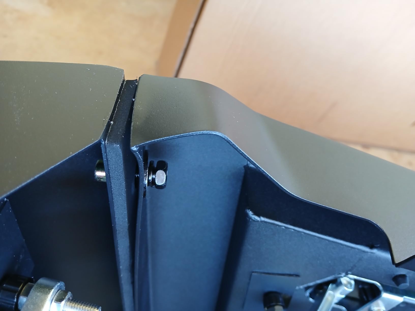 Rough Country Truck Bed Cap Topper for Jeep Gladiator (2020-2025) - Modular Design, Locking Gullwing Access Doors, Molle Panels, LED Interior Lighting customer photo 2
